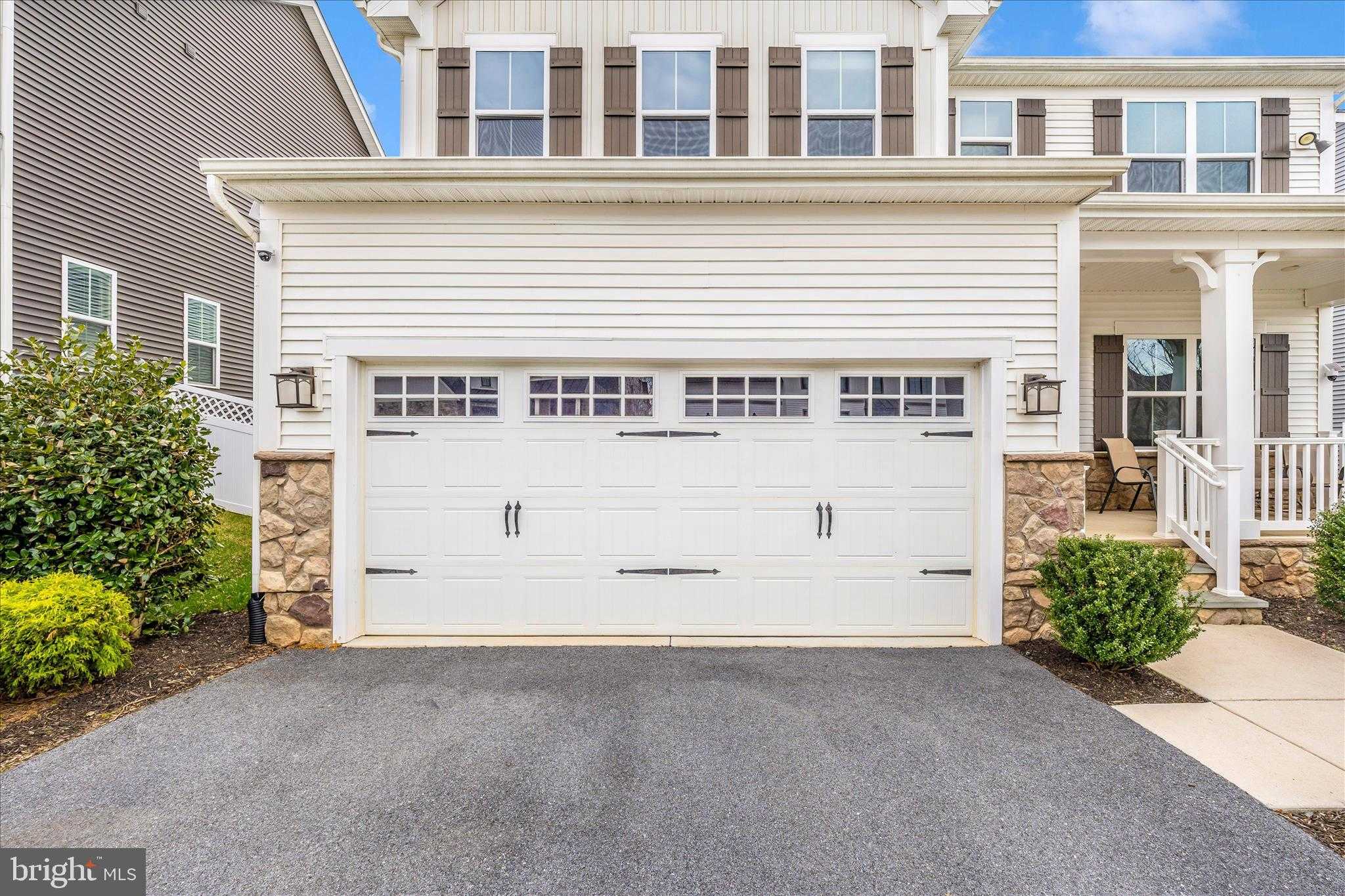 11069 Emerald Crown Dr photo 42