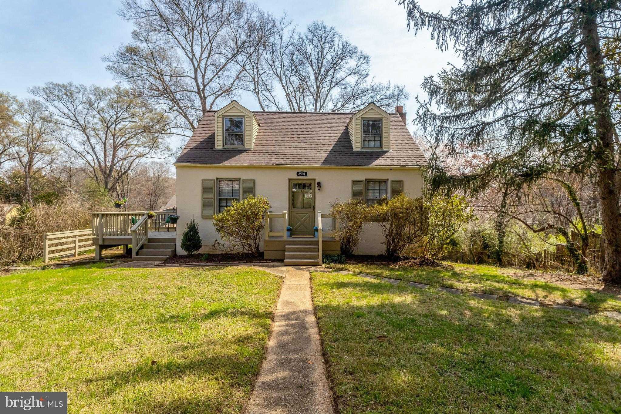 8501 Richmond Ave photo 2