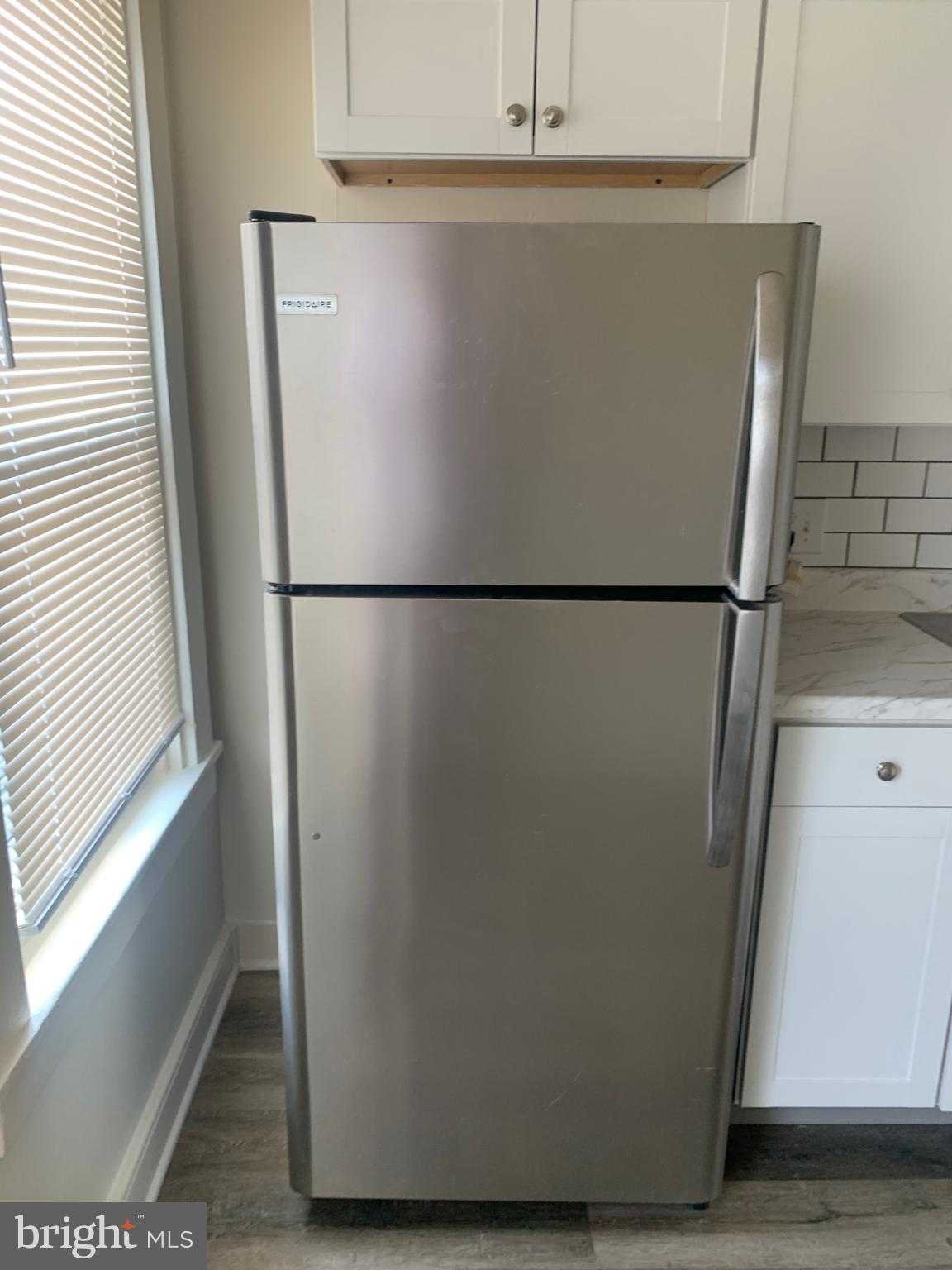 503 Manor St photo 8