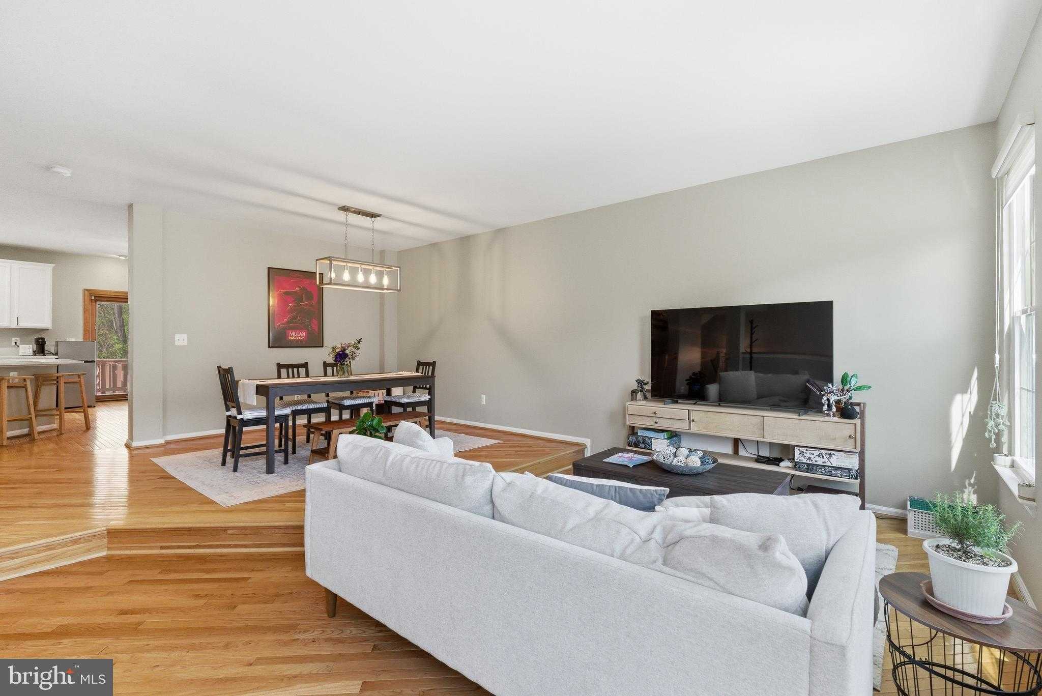 5146 Ballycastle Cir photo 9