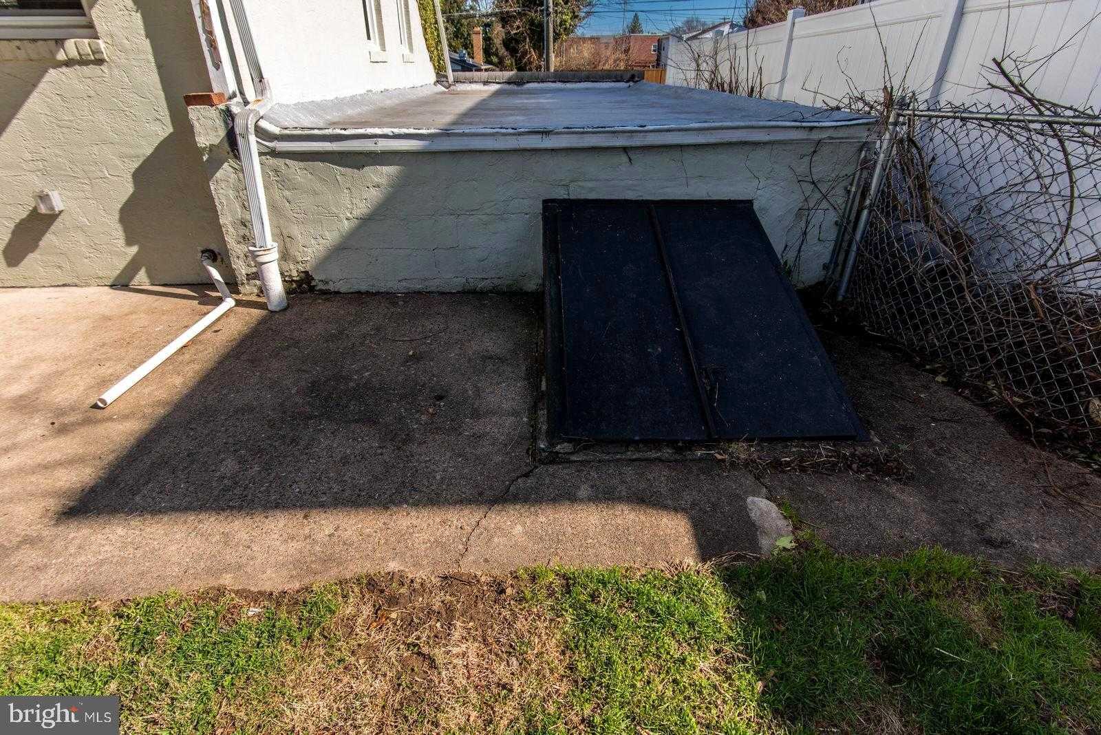 8006 Lawndale Ave photo 48