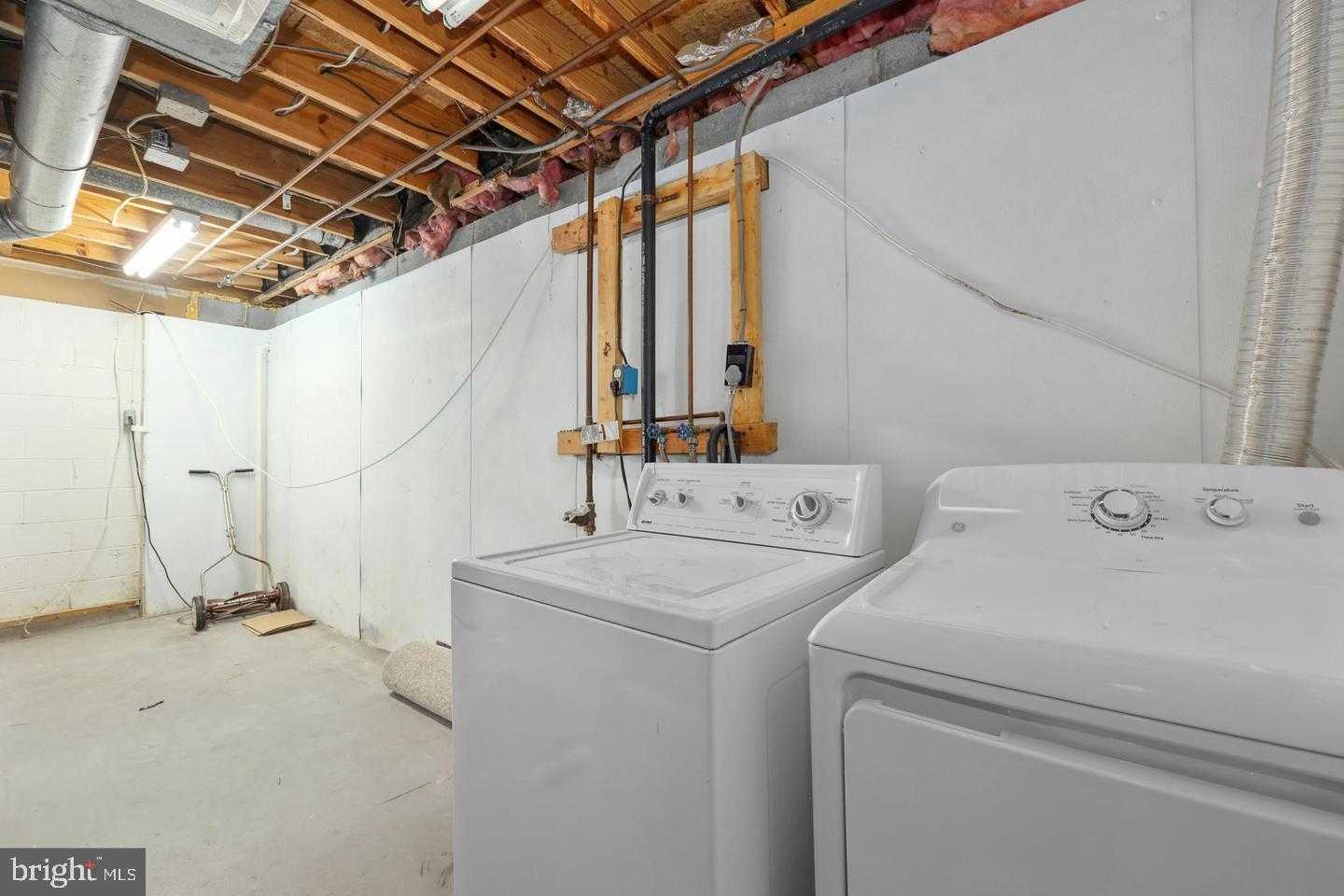 1632 Barnstead Dr photo 31