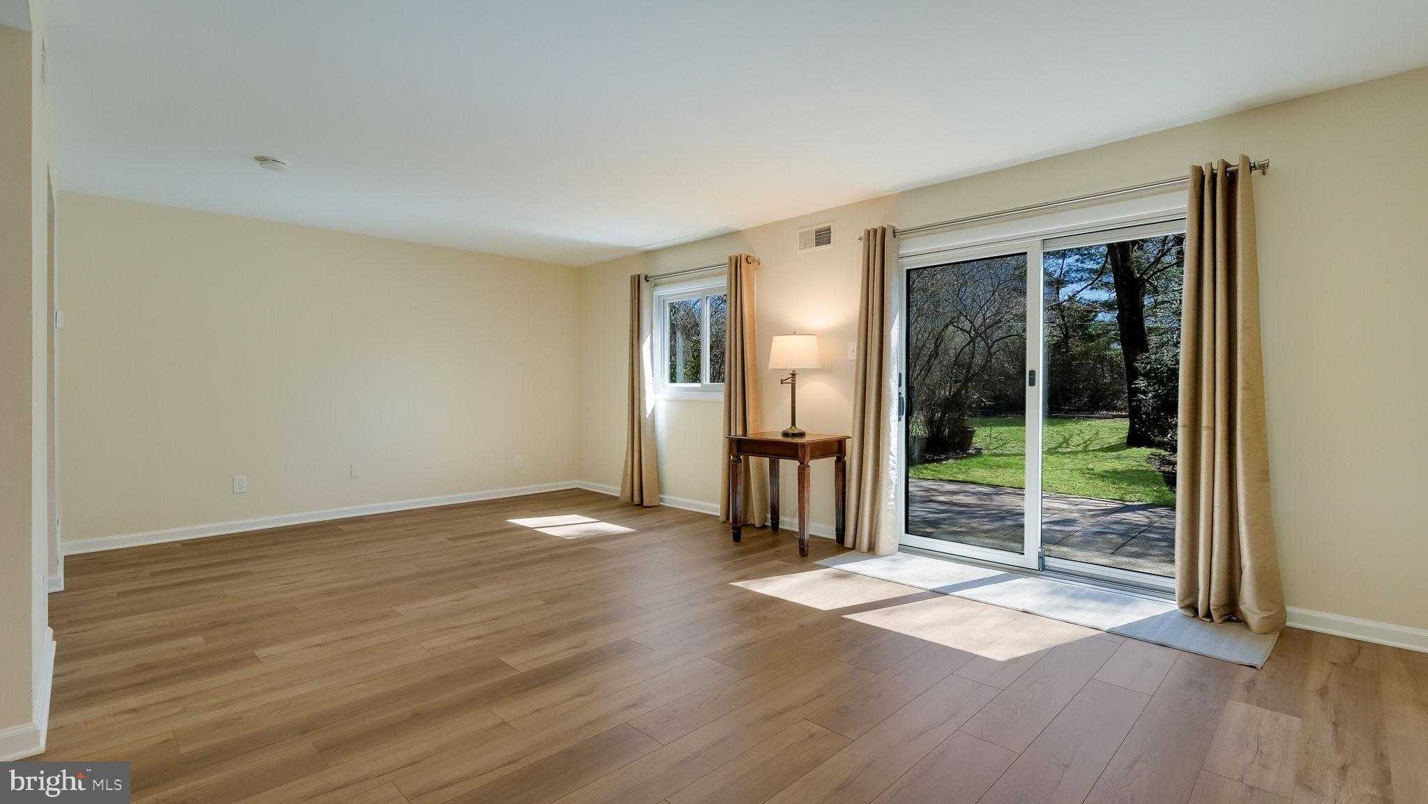 11 Eden Roc photo 20