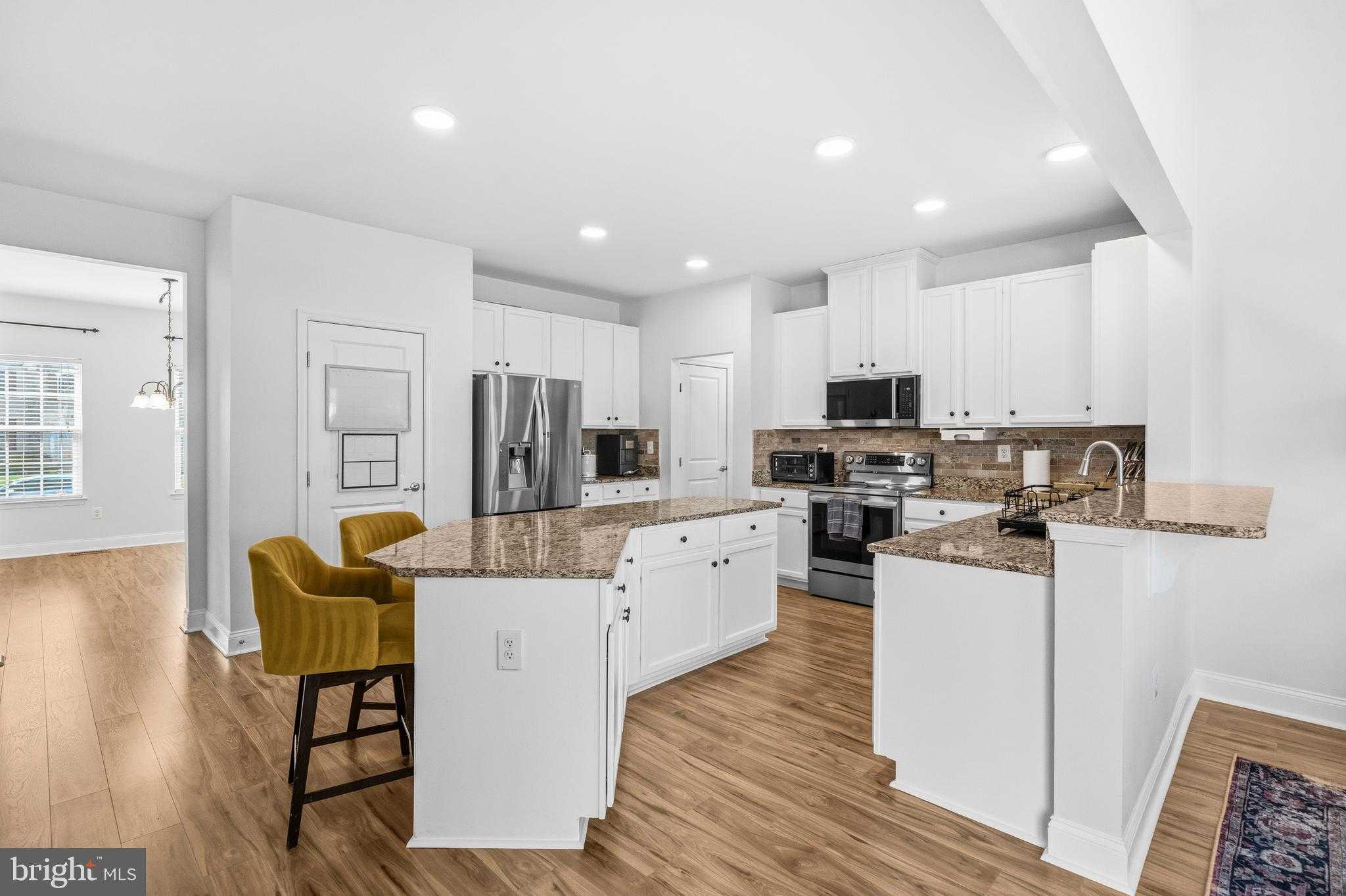 809 Janet Dale Ln photo 15