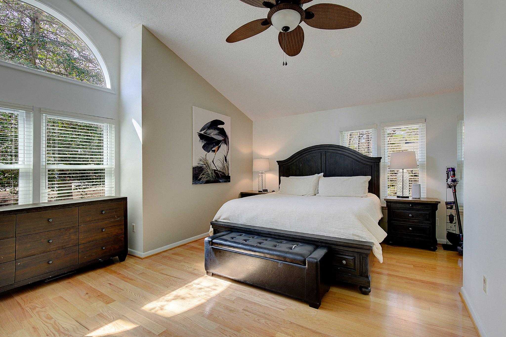 566 Fox Paw Trl photo 20