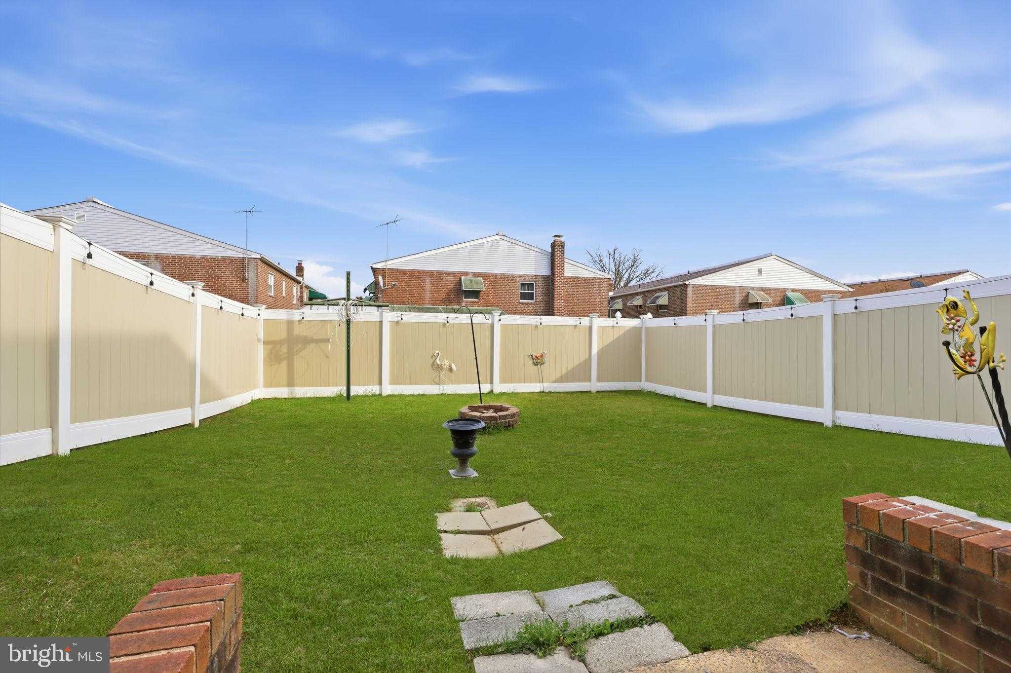 7921 Fairfield St photo 29