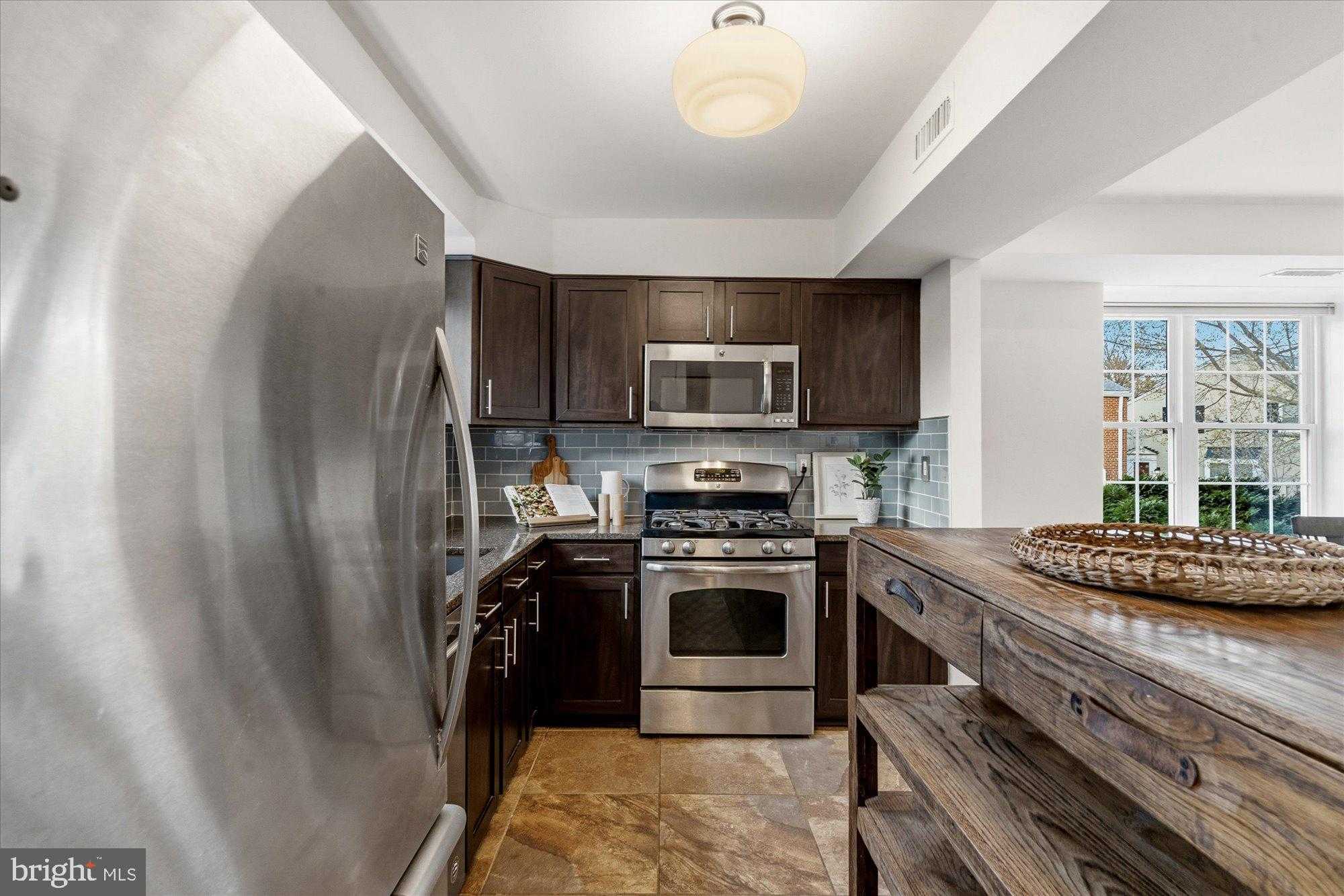 3827 Ingalls Ave photo 8