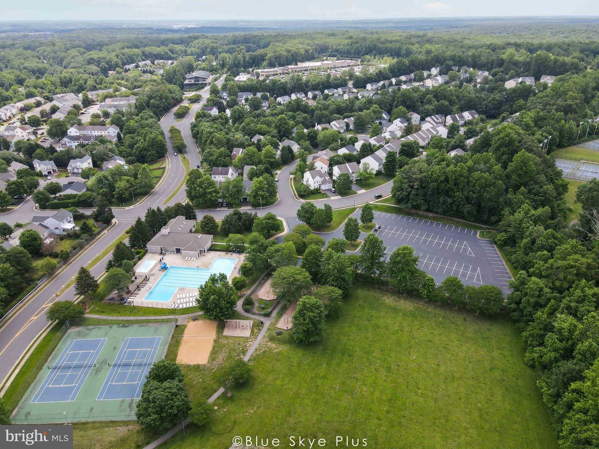 15577 Trisail CT photo 56