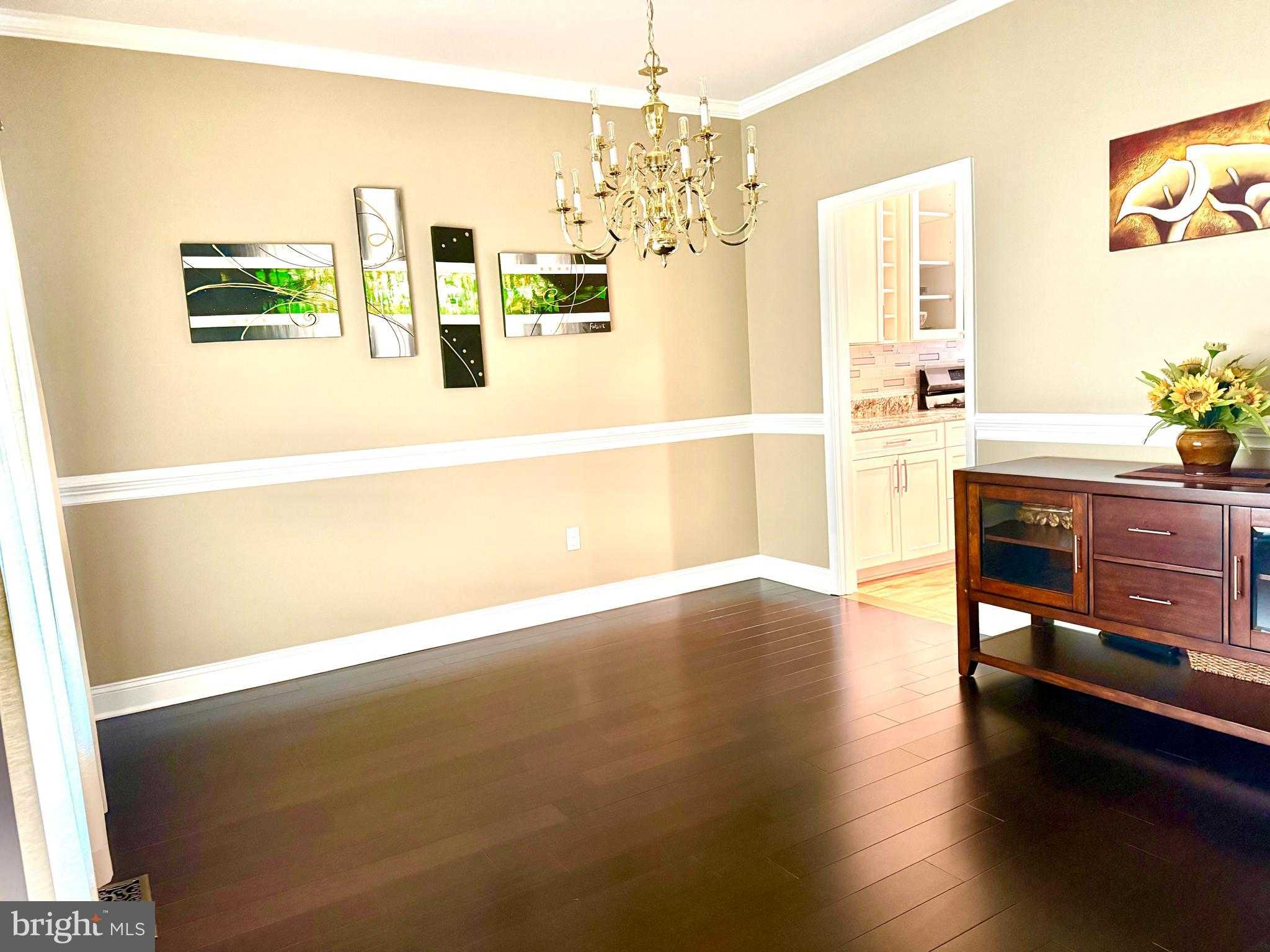 2462 5 Shillings Rd photo 10