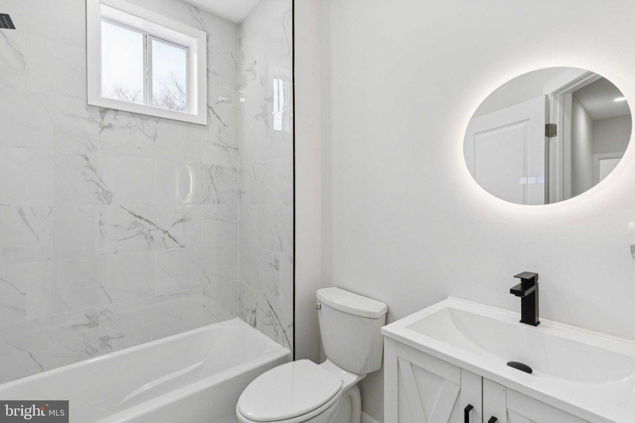 1429 S Paxon St photo 21