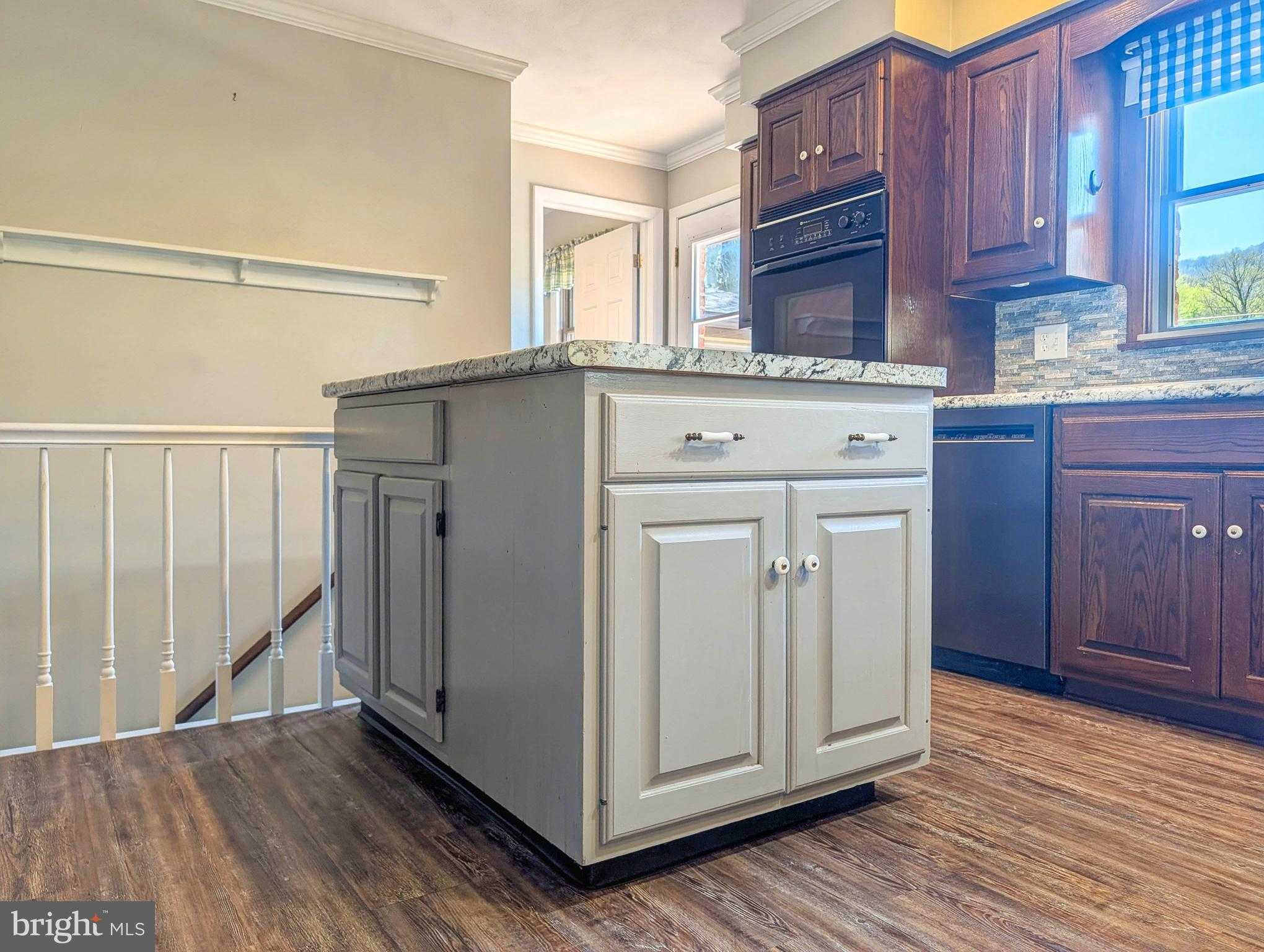 2679 Raystown Rd photo 21