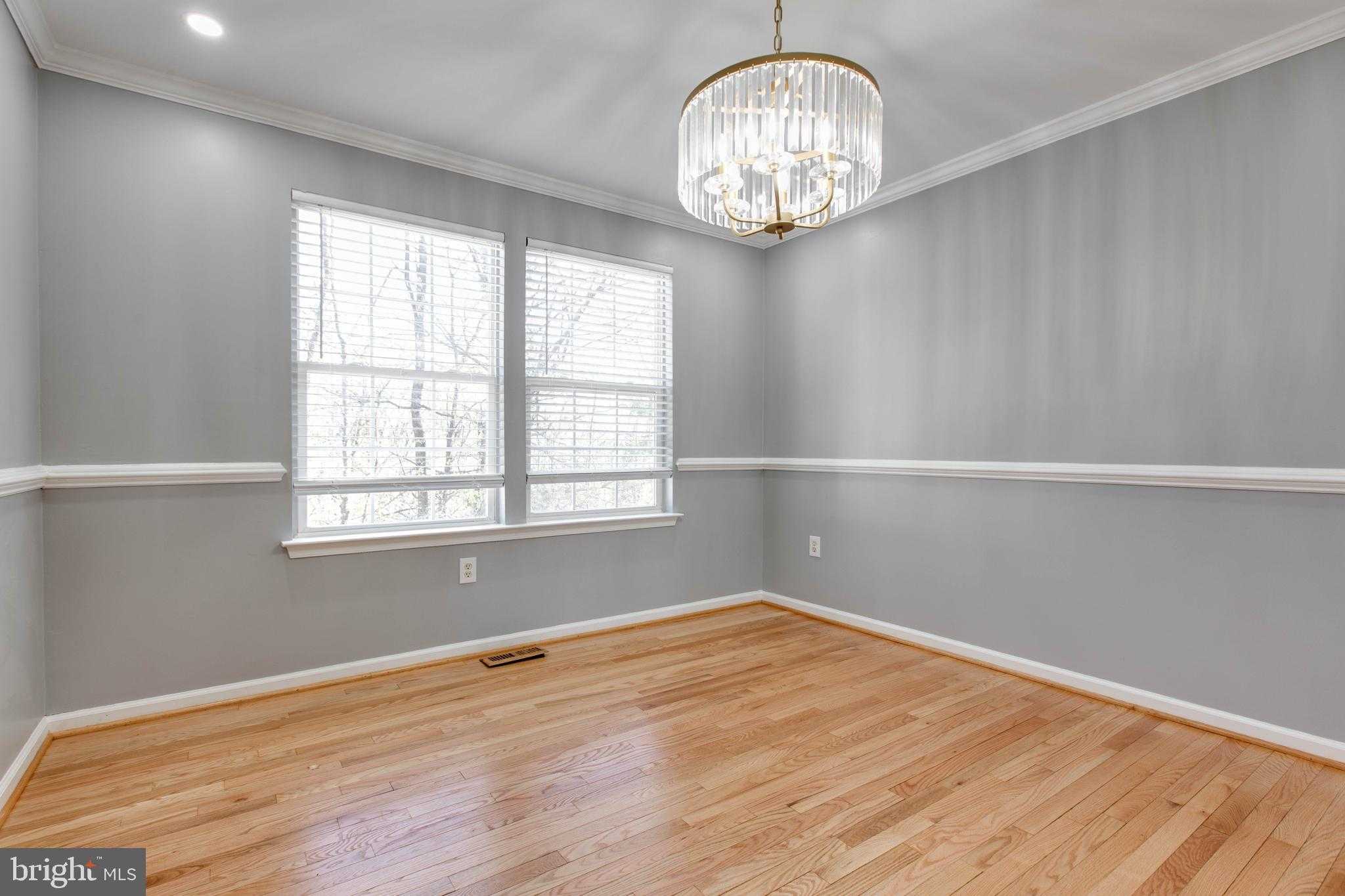 708 Lenstrom Friend CT photo 11