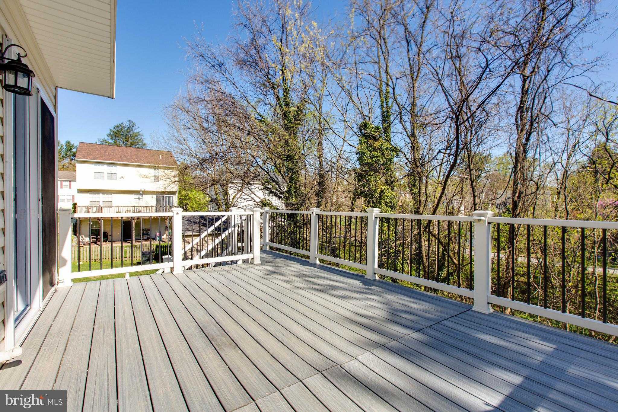 708 Lenstrom Friend CT photo 20