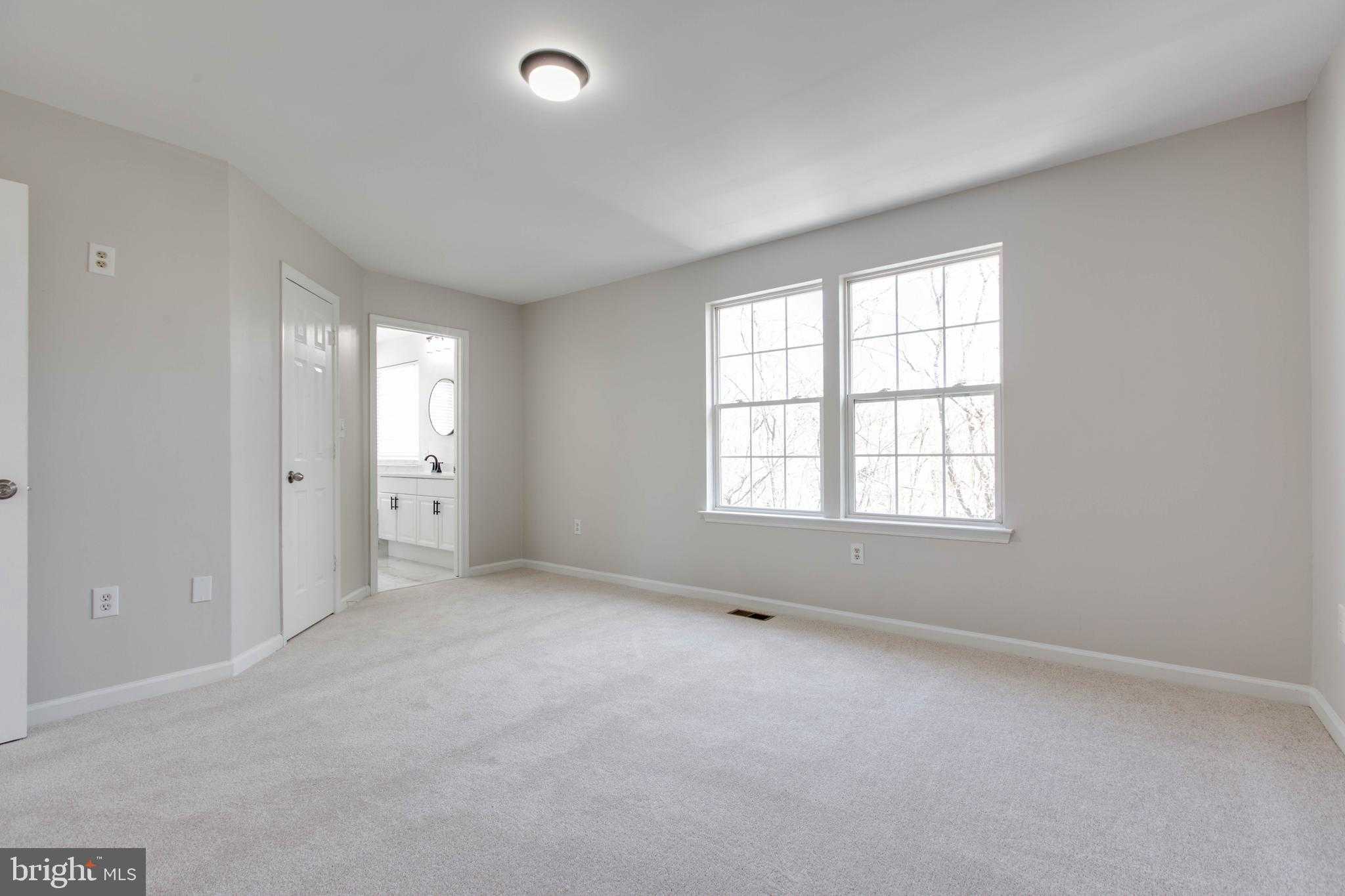 708 Lenstrom Friend CT photo 25