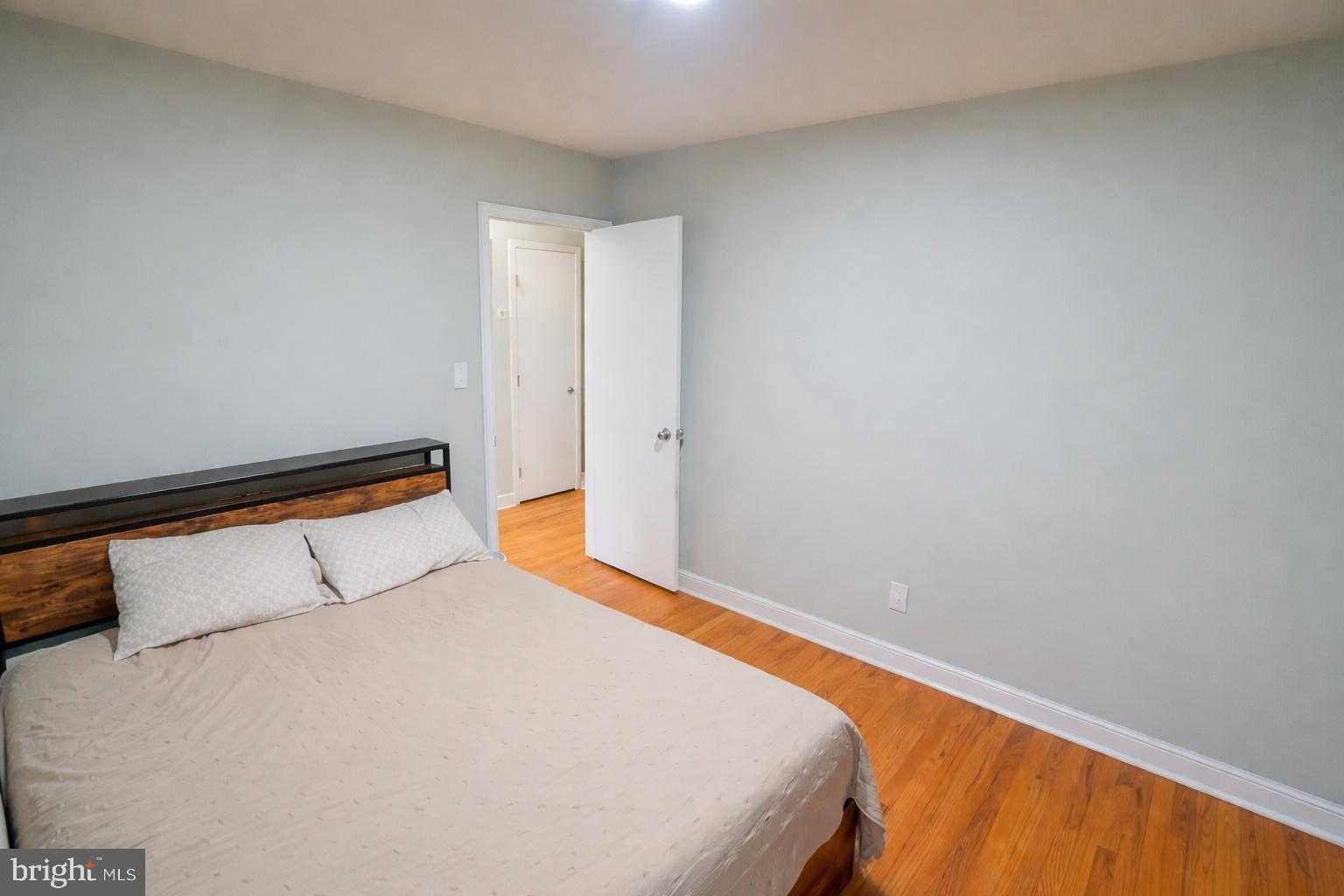 6512 Allentown Rd photo 10