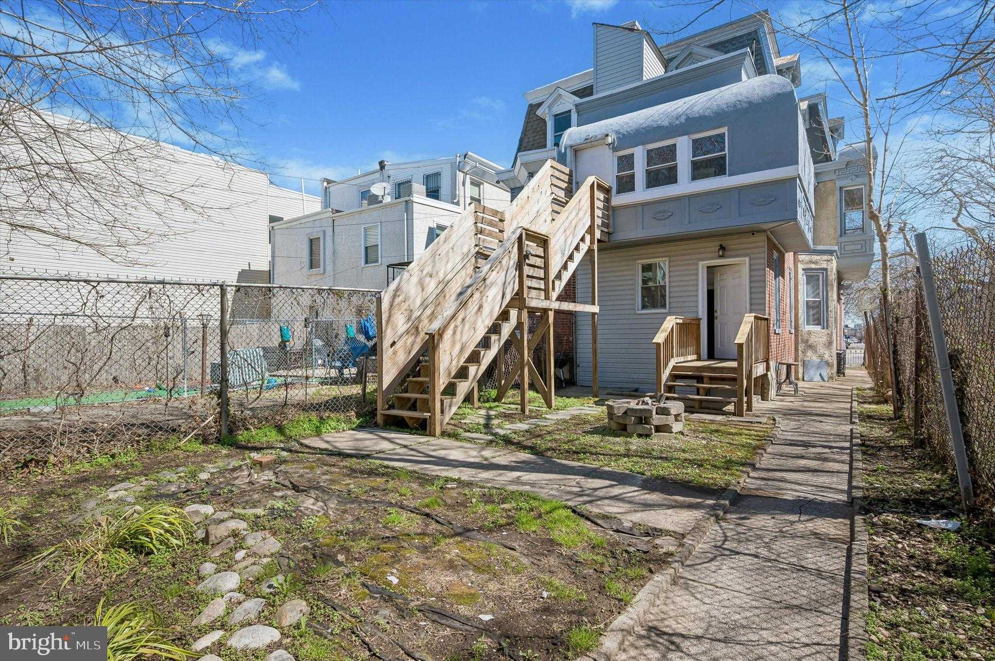 636 N 40th St photo 36