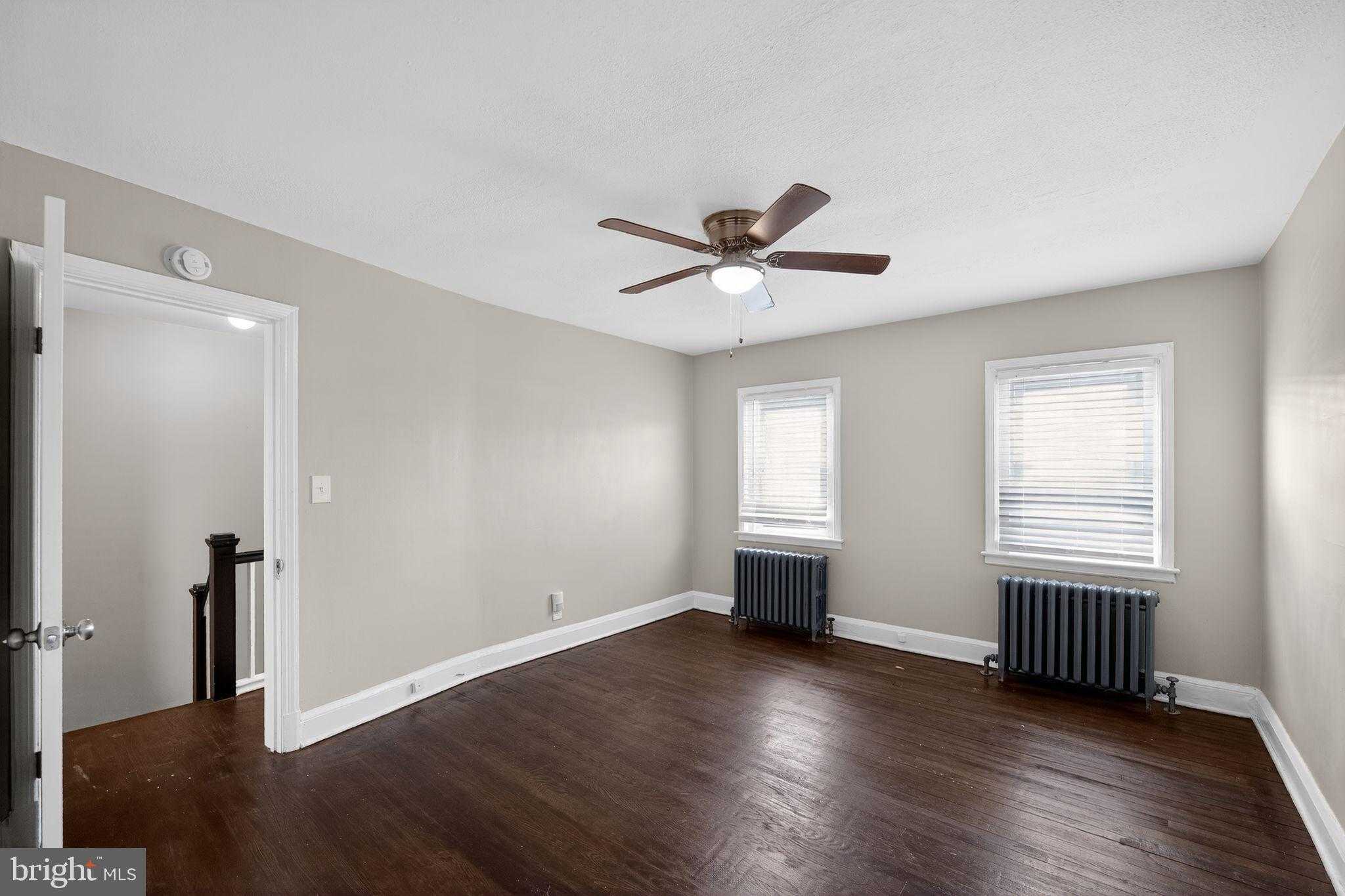 821 Mount Holly St photo 31