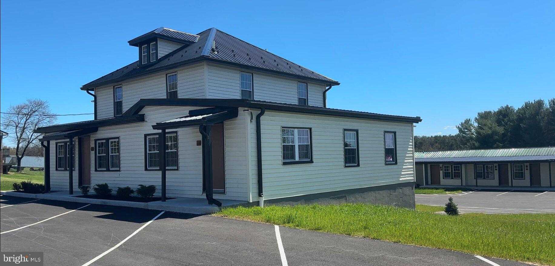 15149 Bloyers Ave photo 3