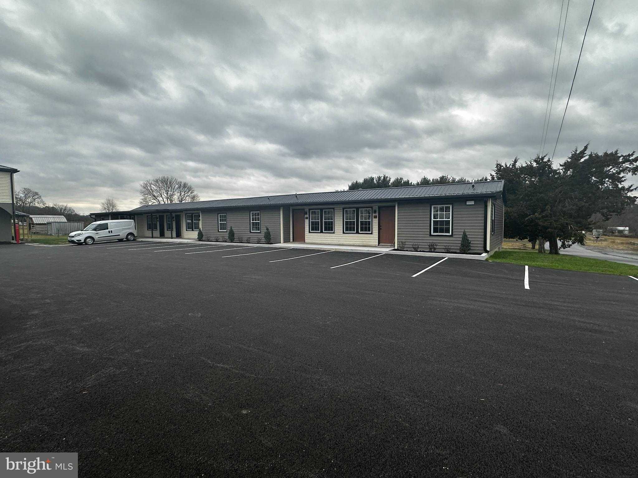 15149 Bloyers Ave photo 8