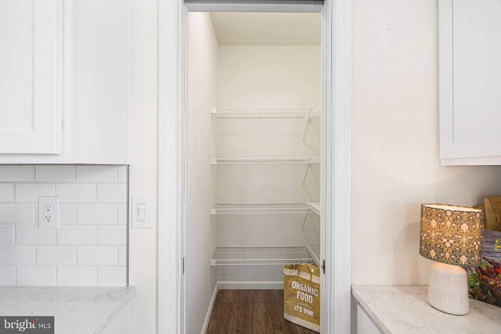 420 Dandelion Dr photo 24