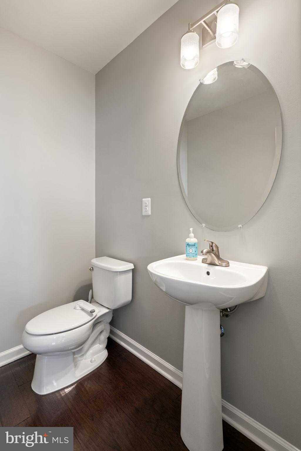 1 Ballister Pl photo 12