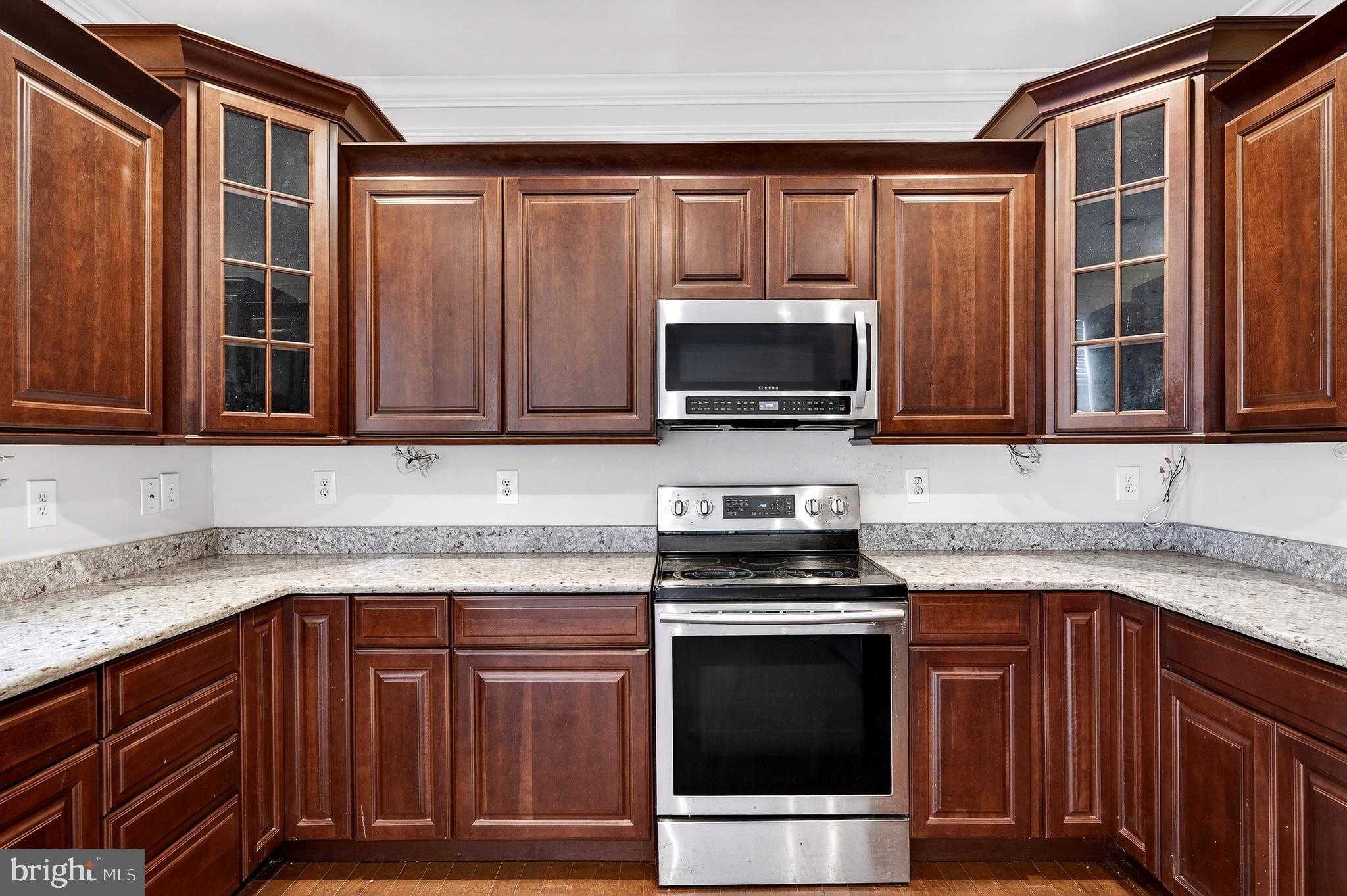 309 Old Squaw CT photo 10