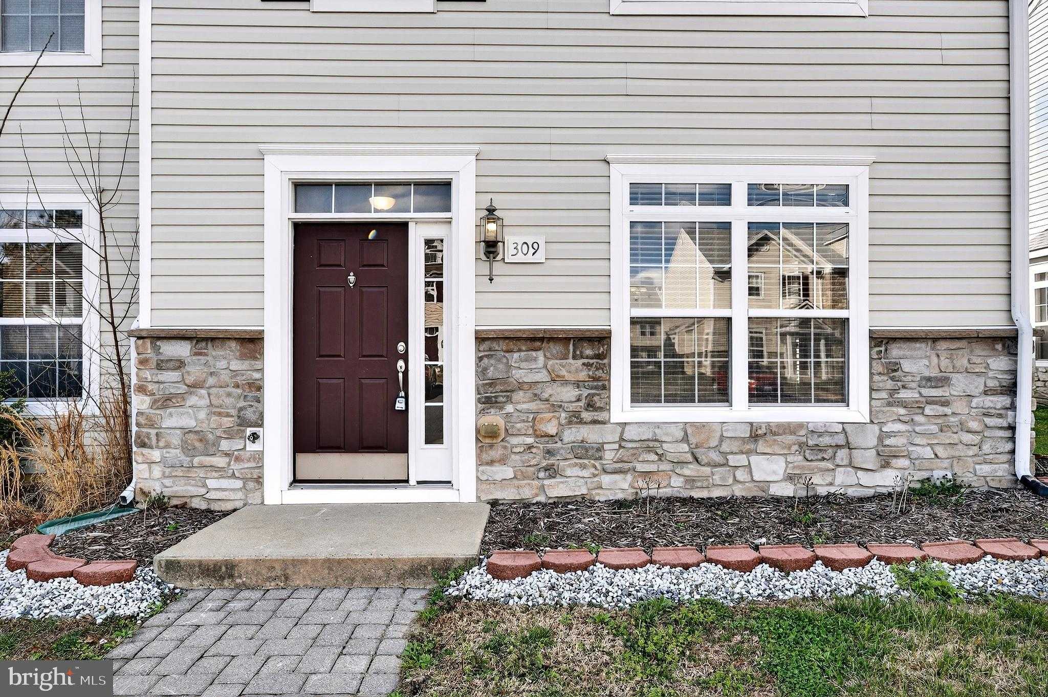 309 Old Squaw CT photo 57