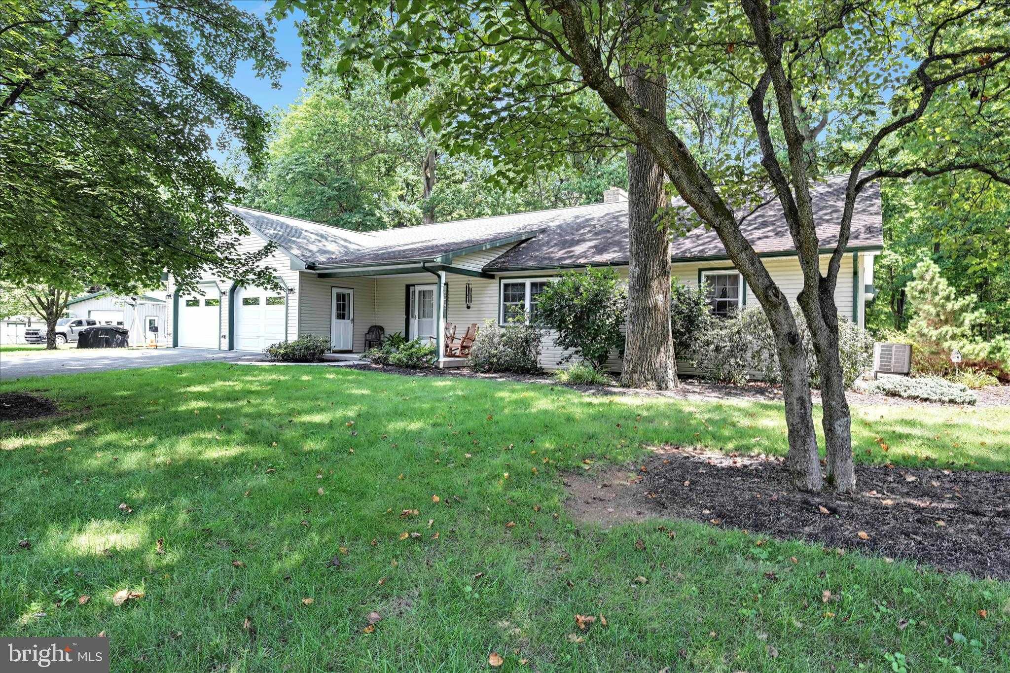 569 Texter Mountain Rd photo 5