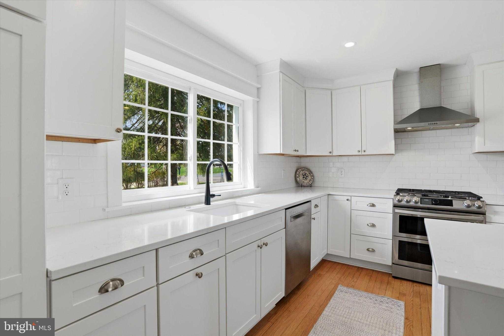 206 Gumbes Rd photo 10