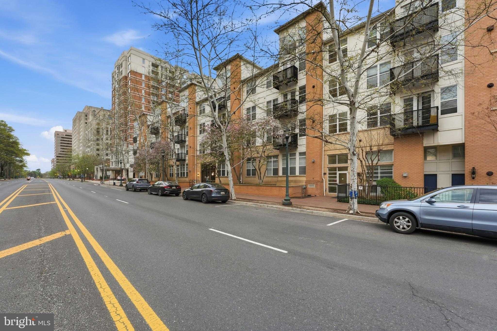 1201 E West Hwy Apt 332 photo 35