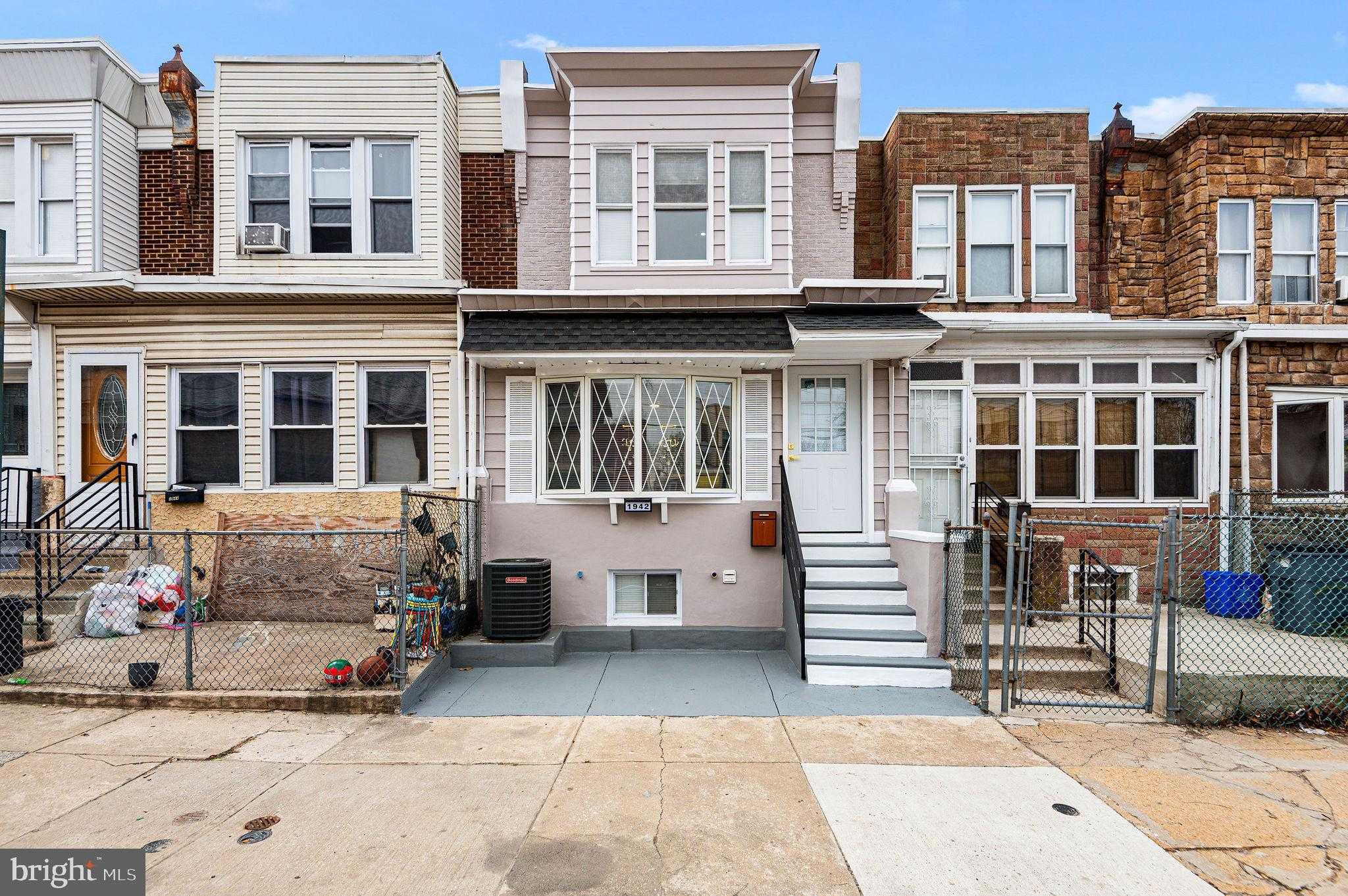 1942 S 56th St photo 6