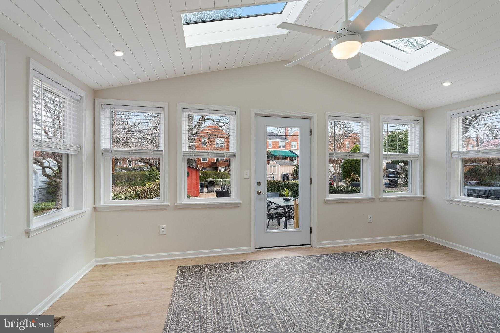 1520 Glen Keith Blvd photo 4