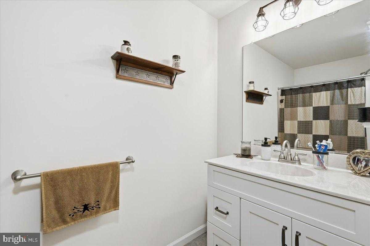 85 Mccool Ln photo 23