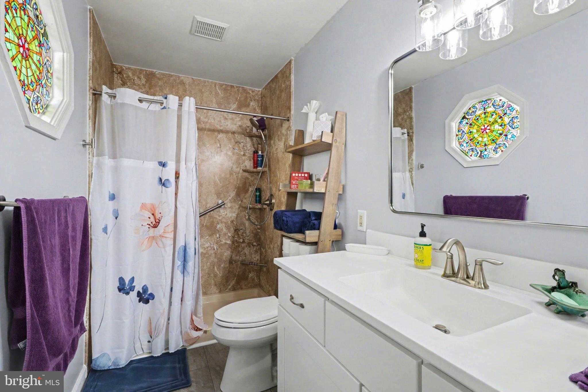 6 Westwood CT photo 35