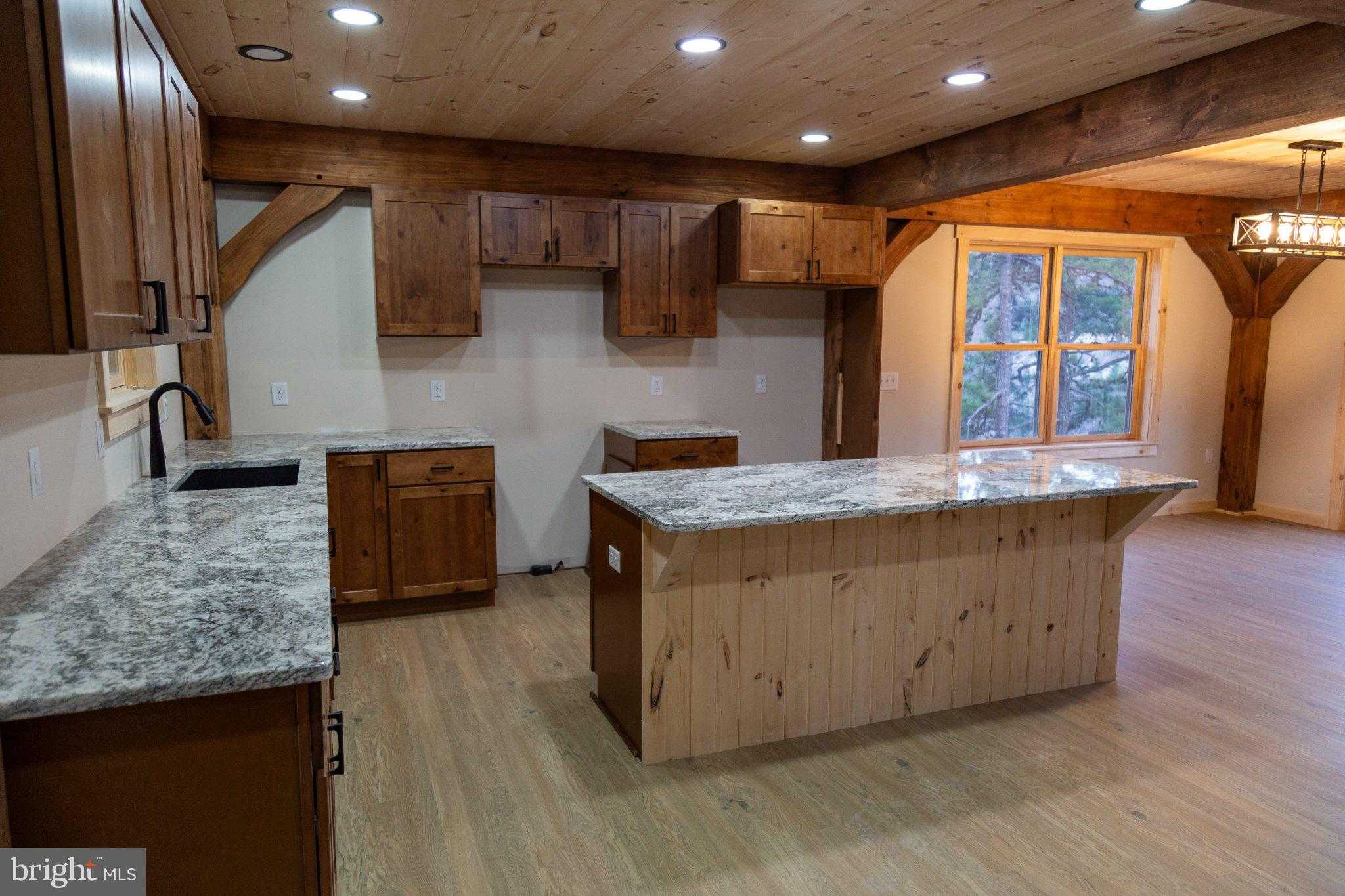 250 Access Dr photo 16