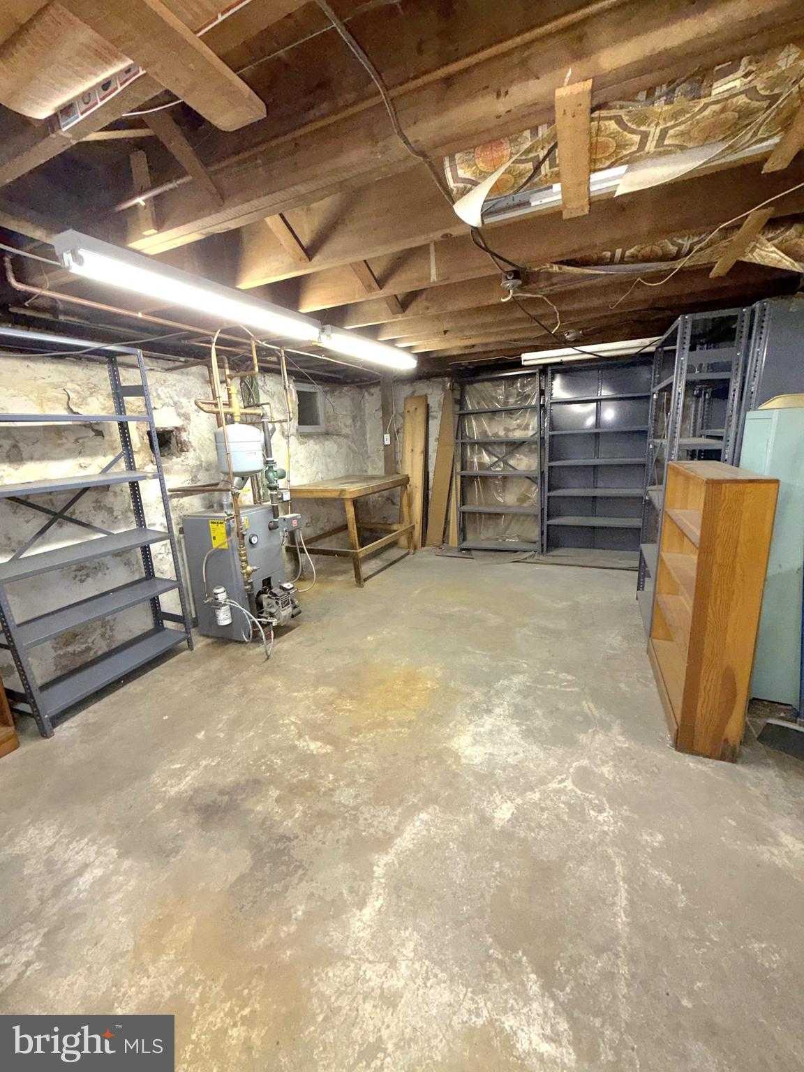 307 Hastings Ave photo 28