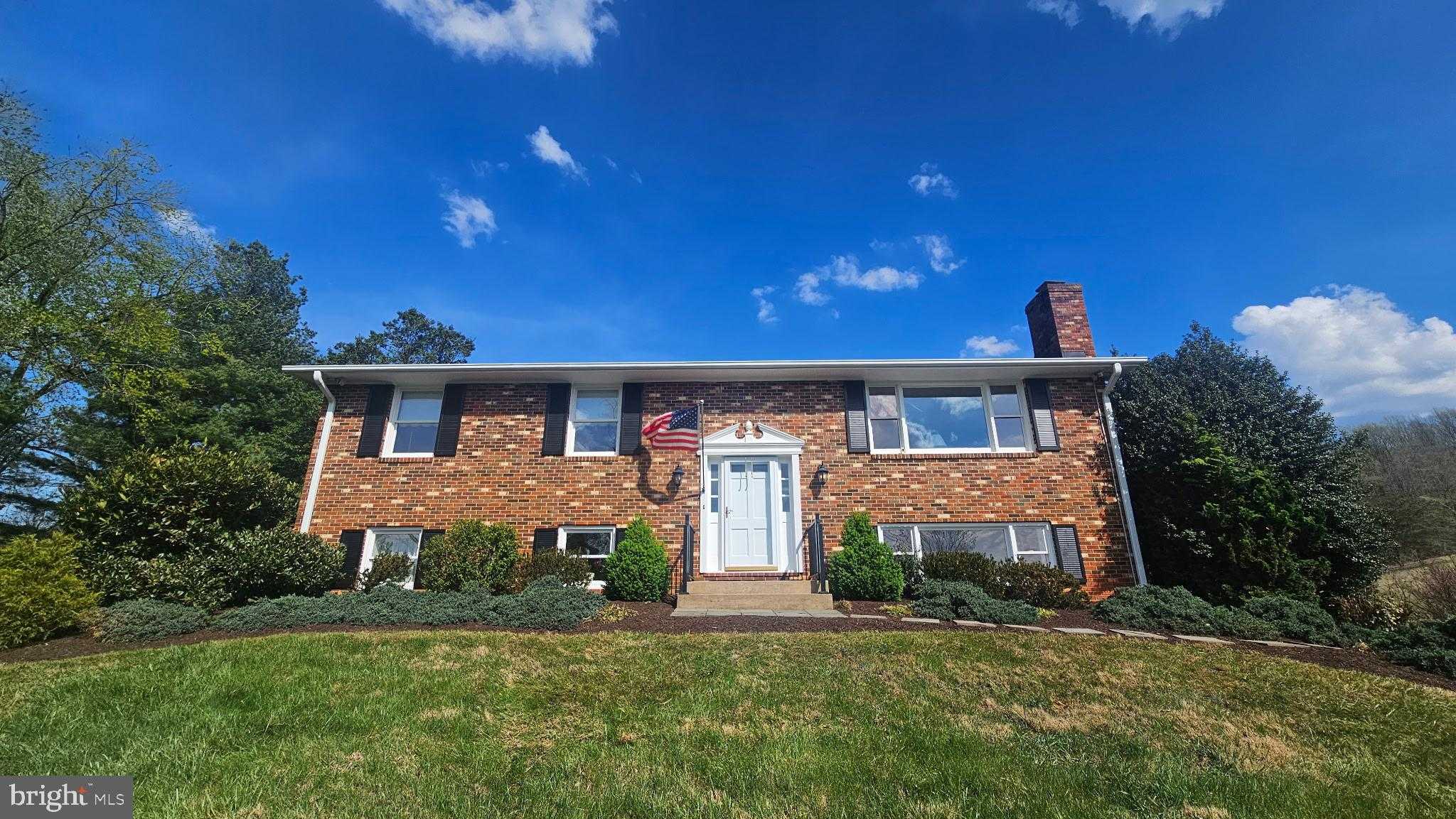 6163 Georgetown Rd photo 2