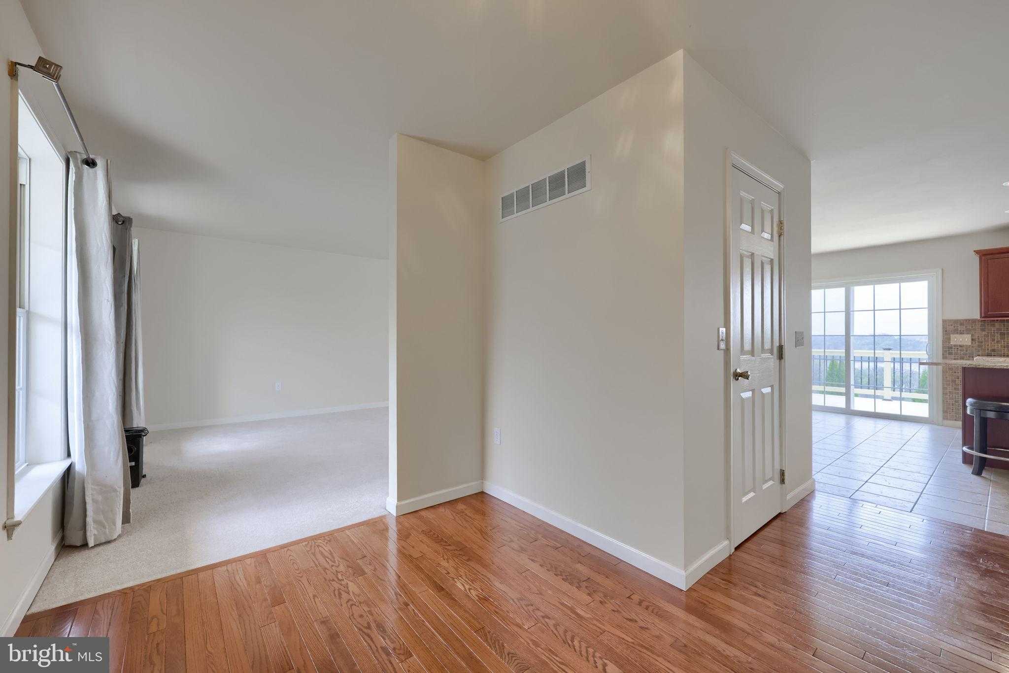 435 N Burberry Ln photo 15