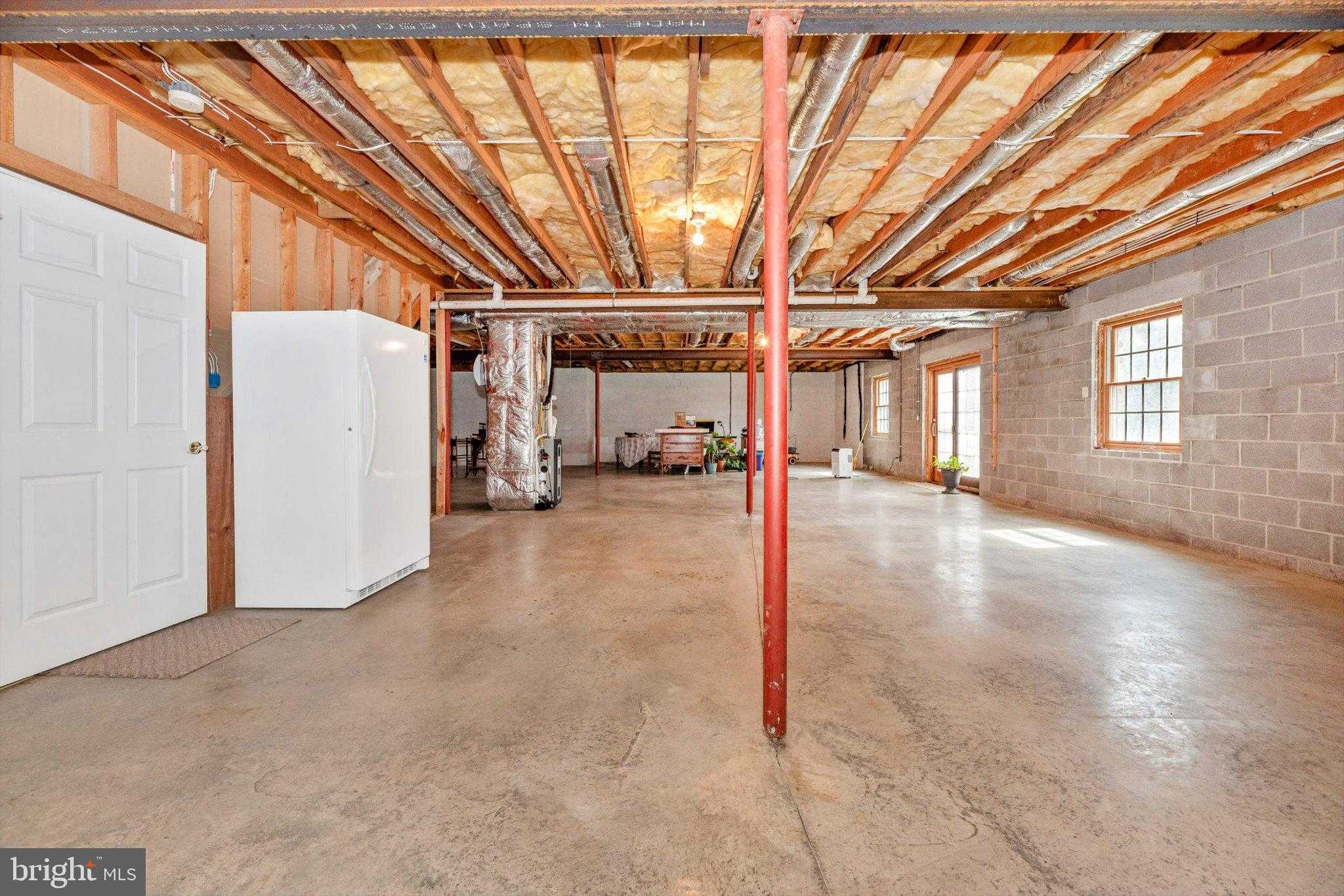 20405 Gap CT photo 44