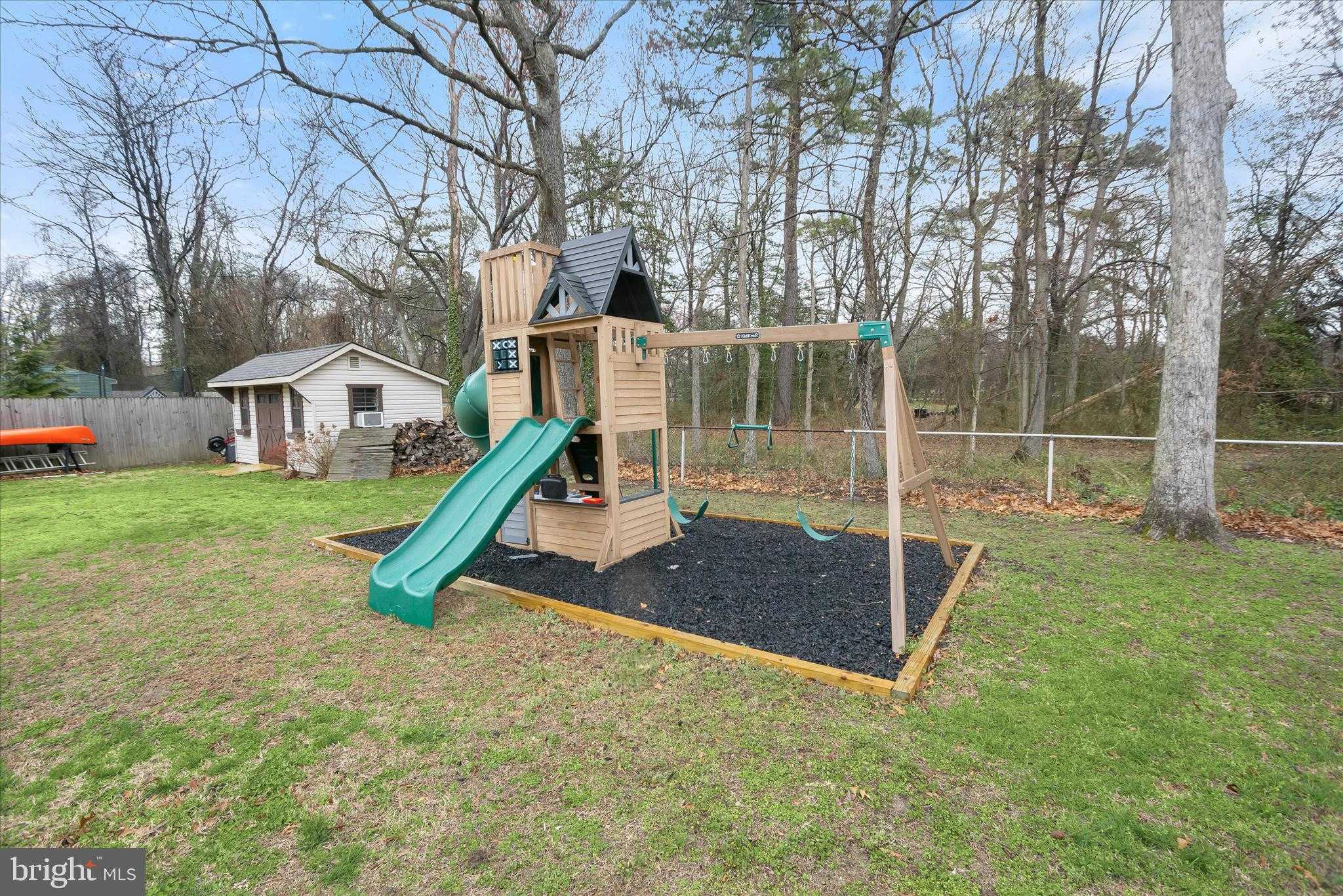 7905 E Riverside Dr photo 37