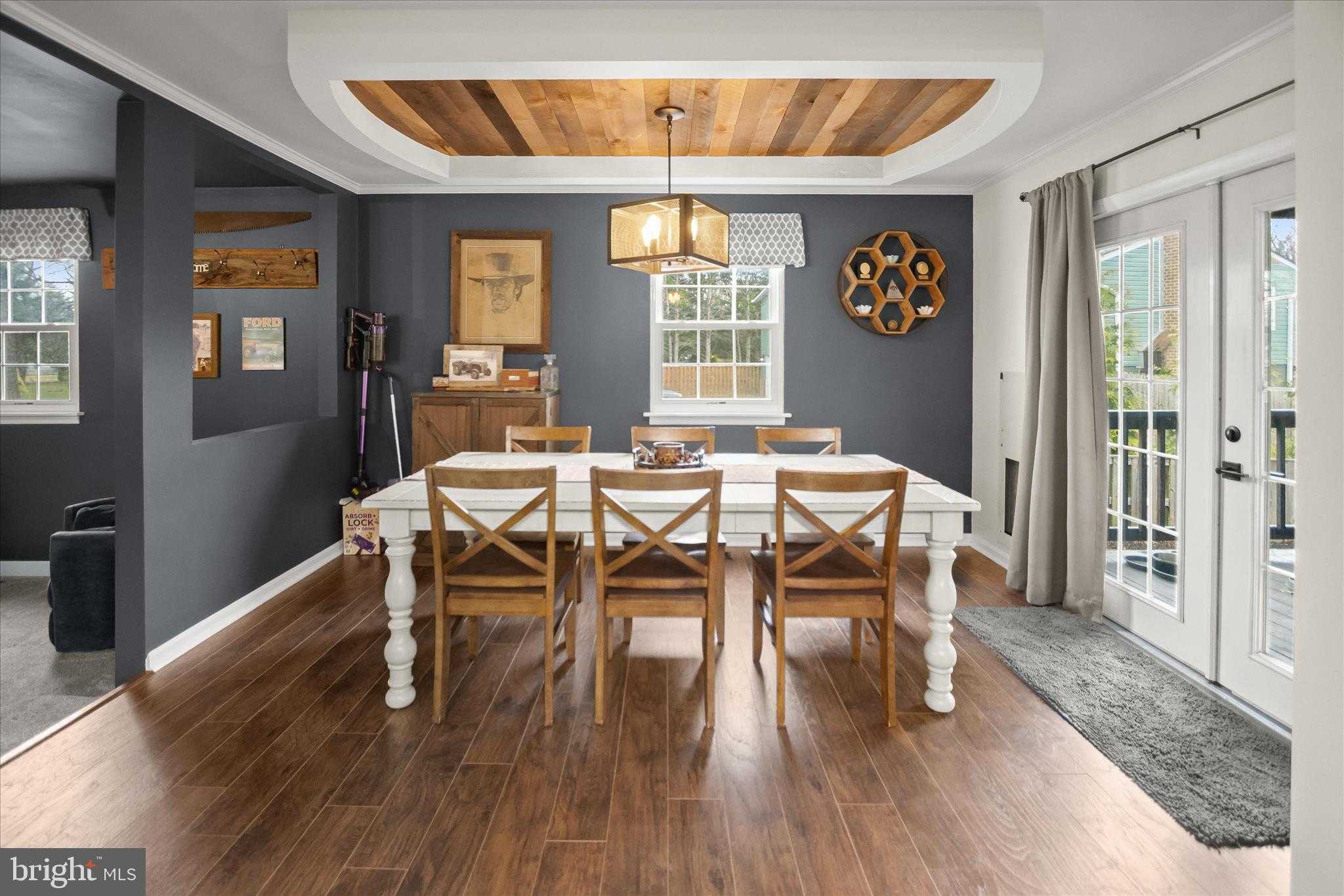 7905 E Riverside Dr photo 9