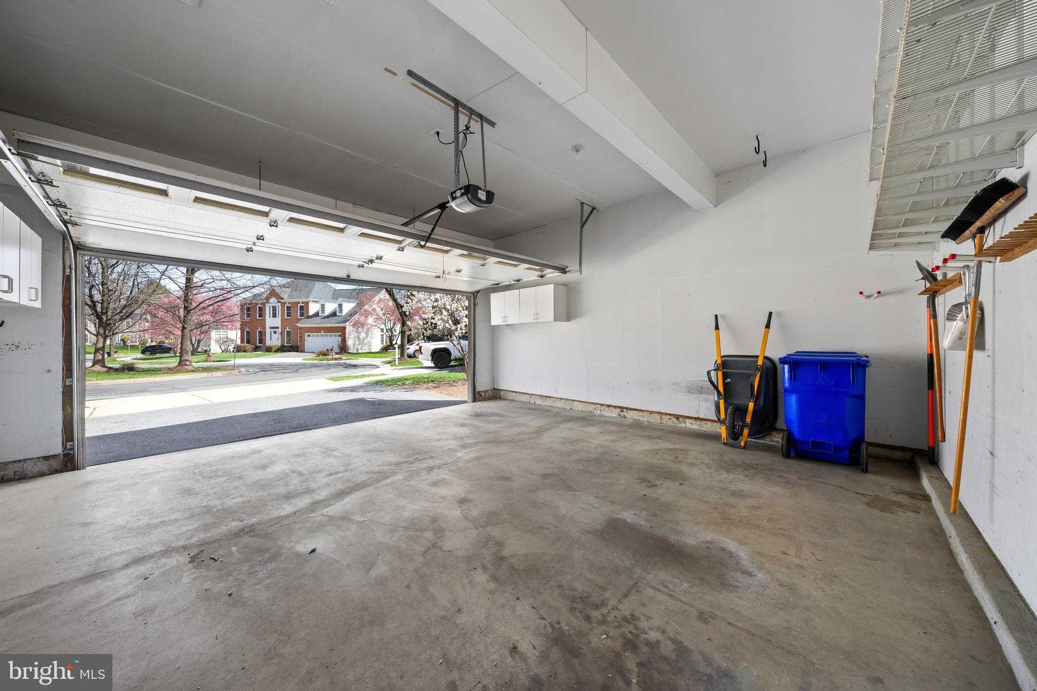 9 Stage Coach CT photo 63