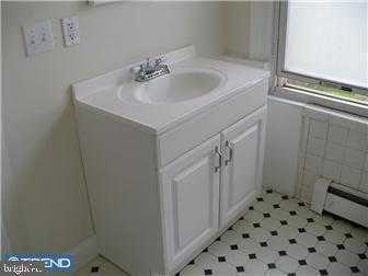 135 W 6th St photo 10