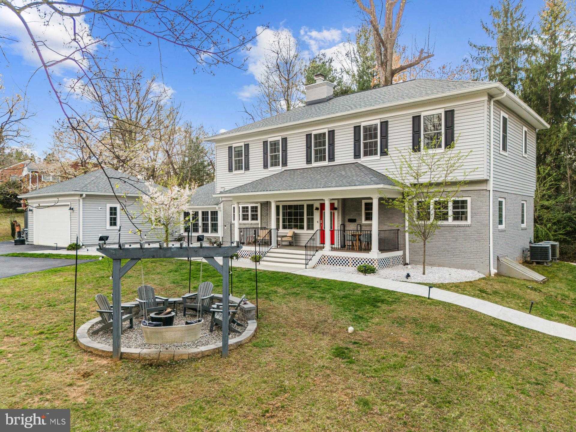 3803 Estel Rd photo 2