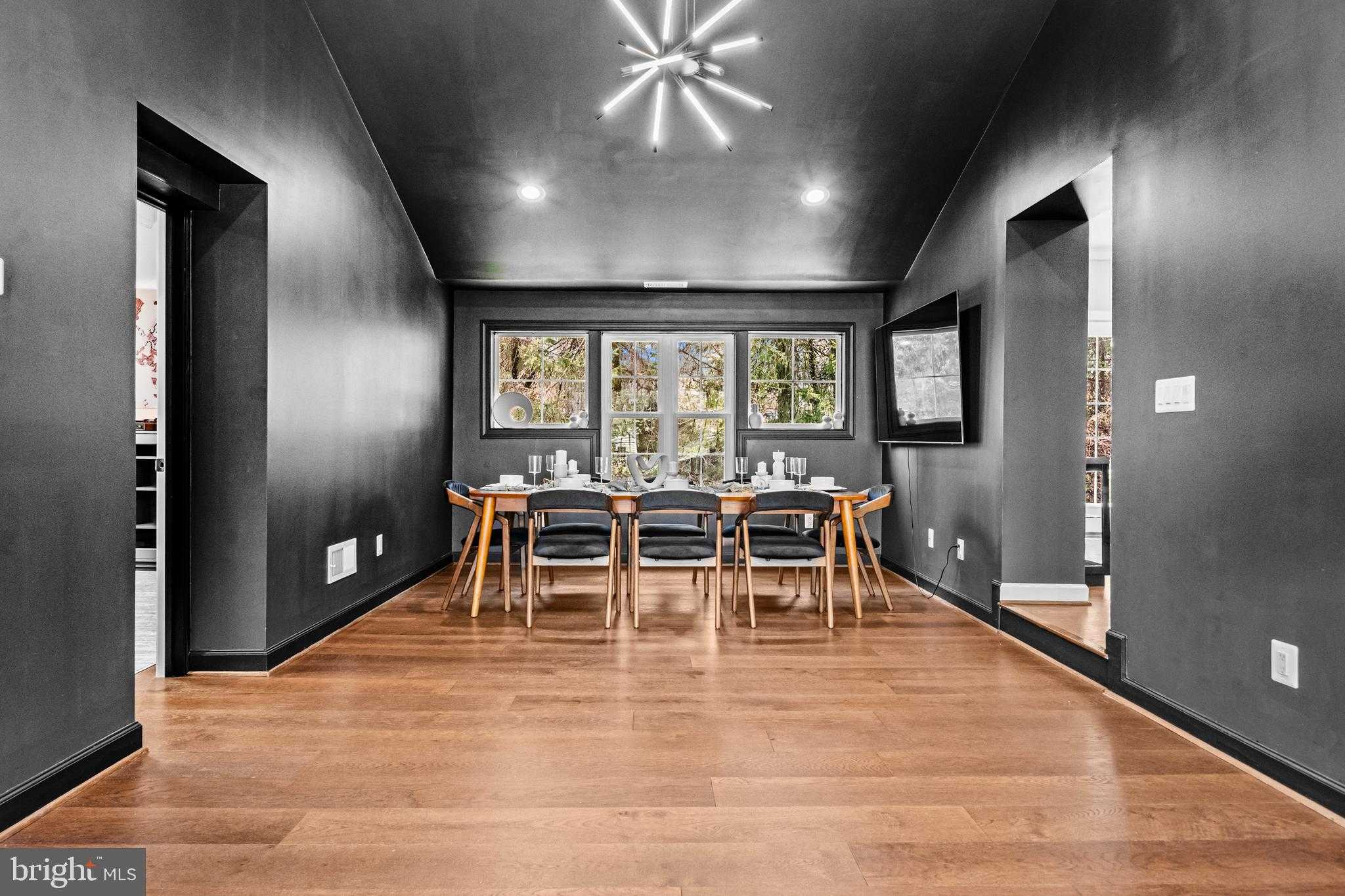 3803 Estel Rd photo 22