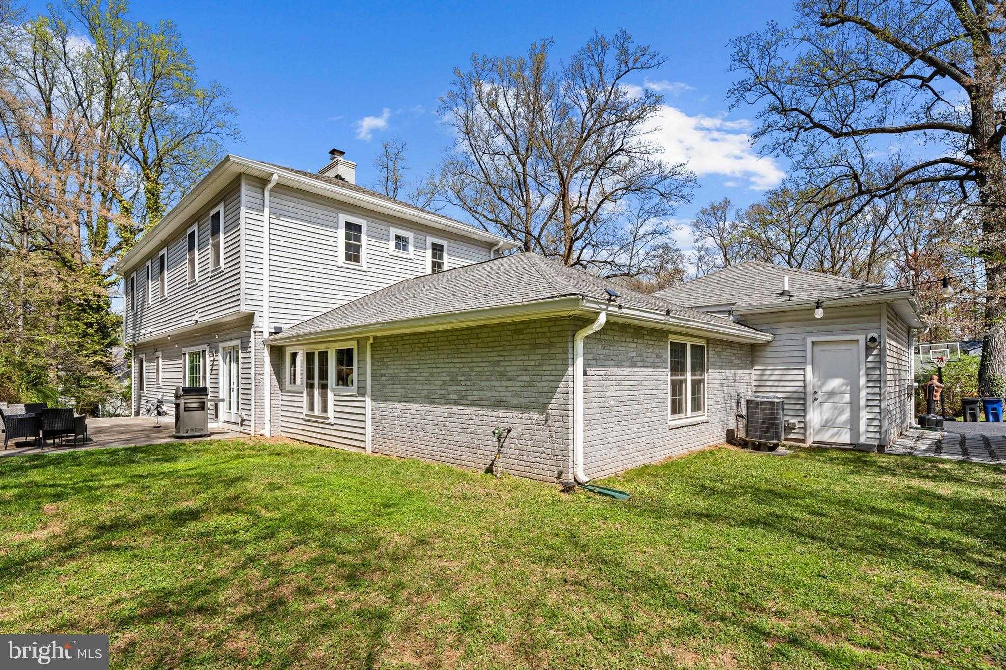 3803 Estel Rd photo 56