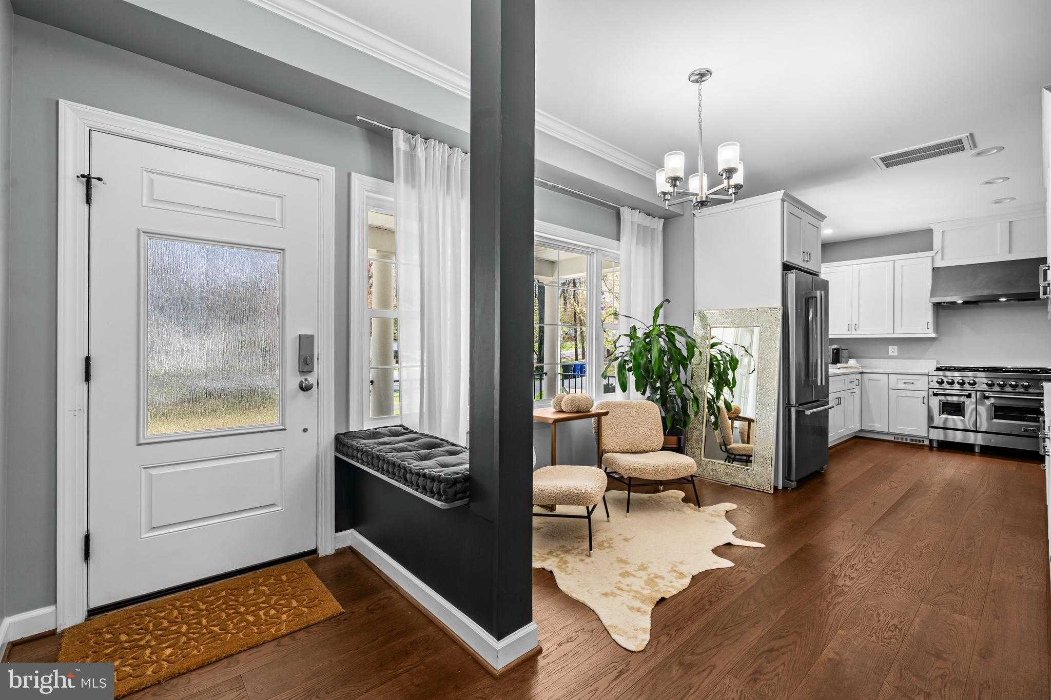 3803 Estel Rd photo 9