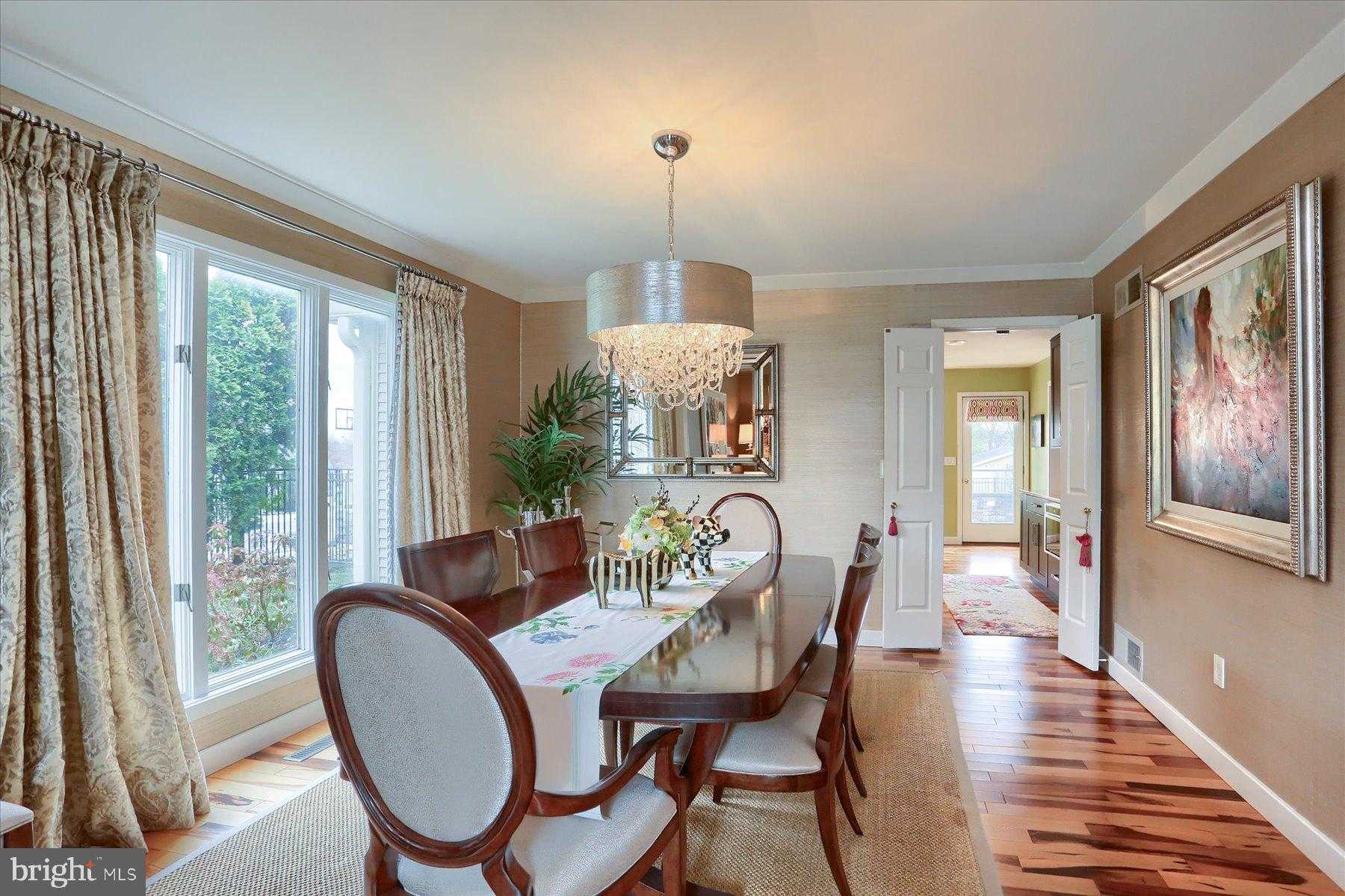 2312 Fox Hollow Rd photo 9