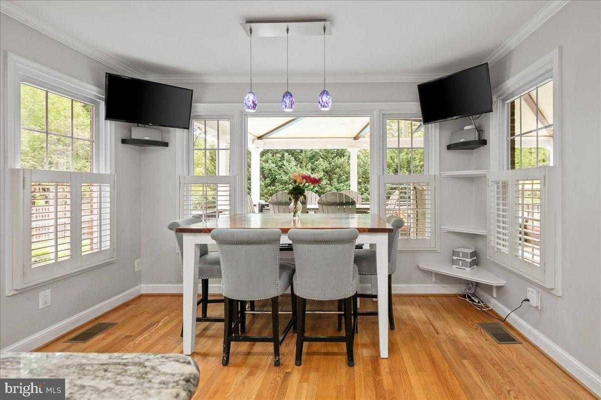 9426 Mount Vernon Cir photo 12