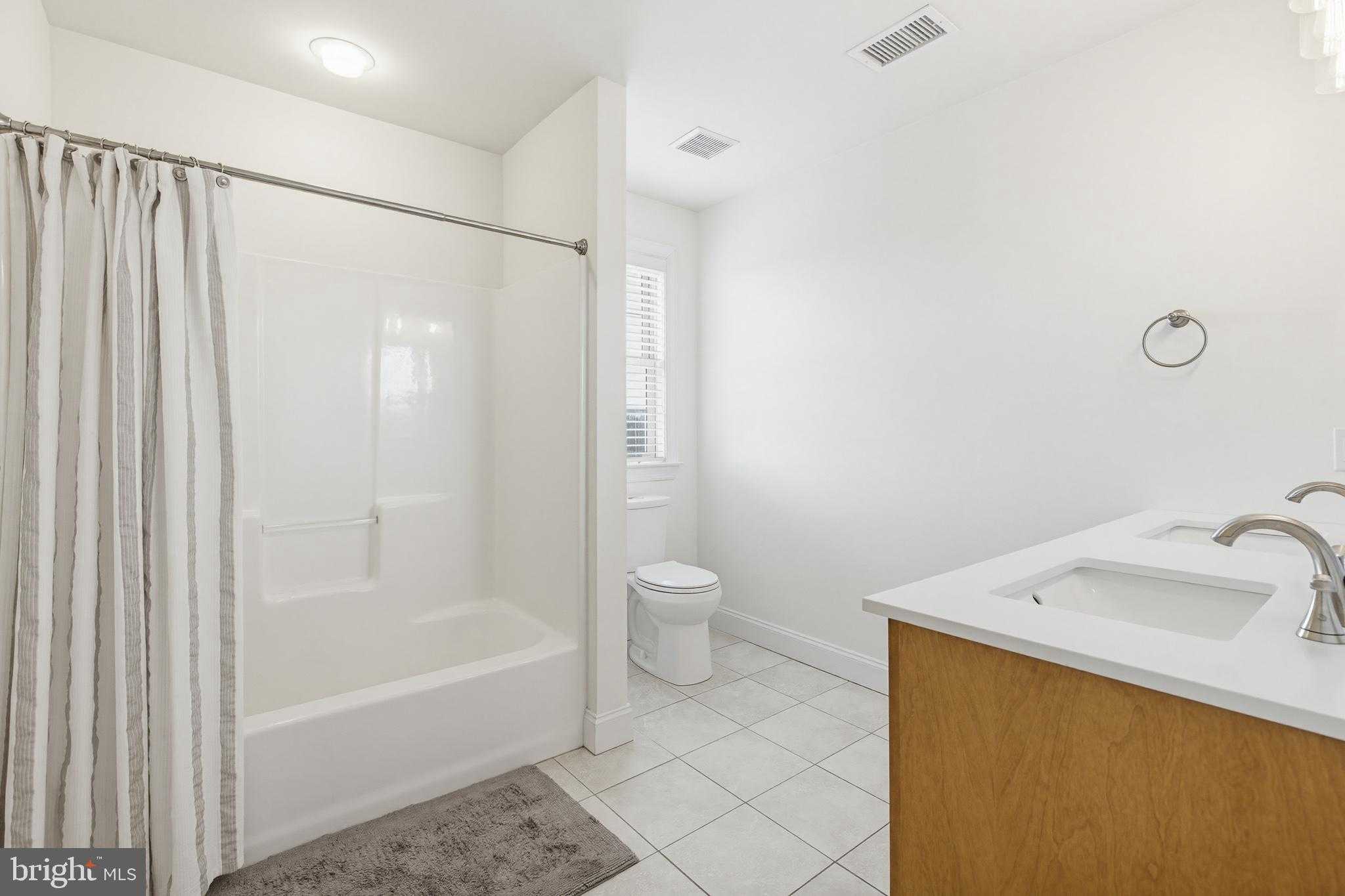 4 Saint Andrews Dr photo 18